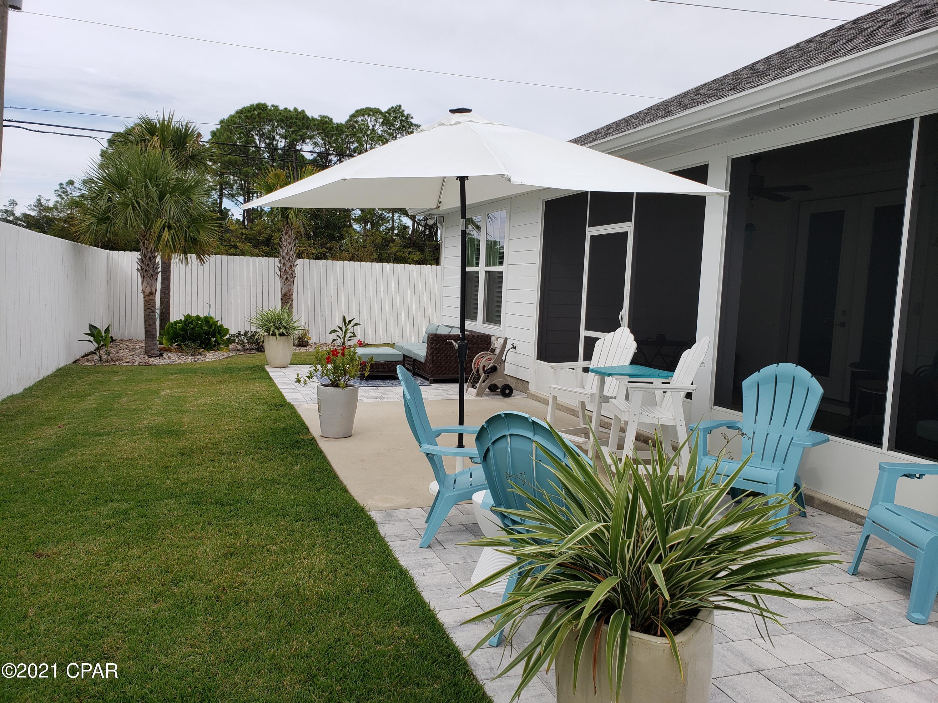 Jamaican Lake Condos - Residential