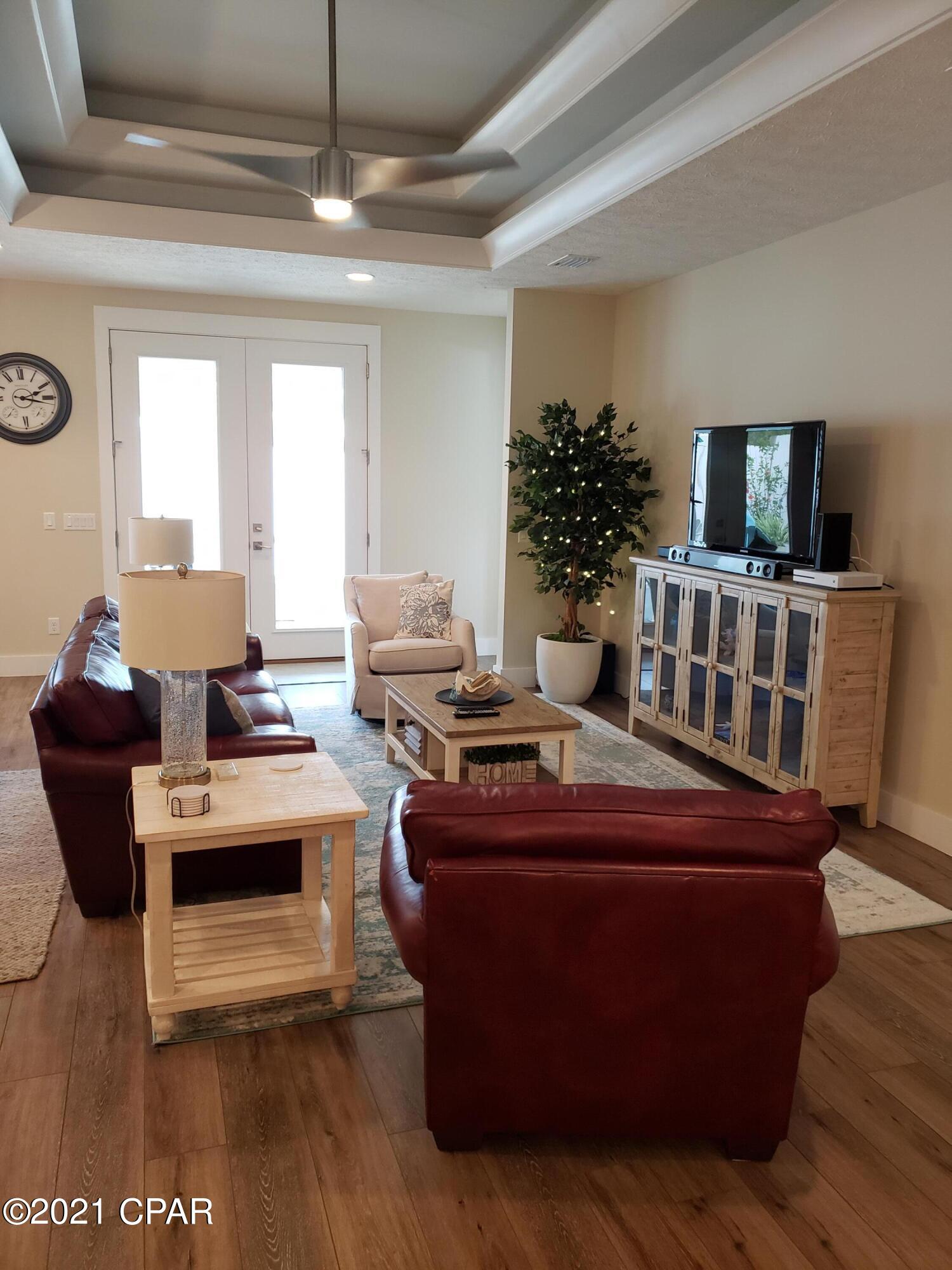 Jamaican Lake Condos - Residential