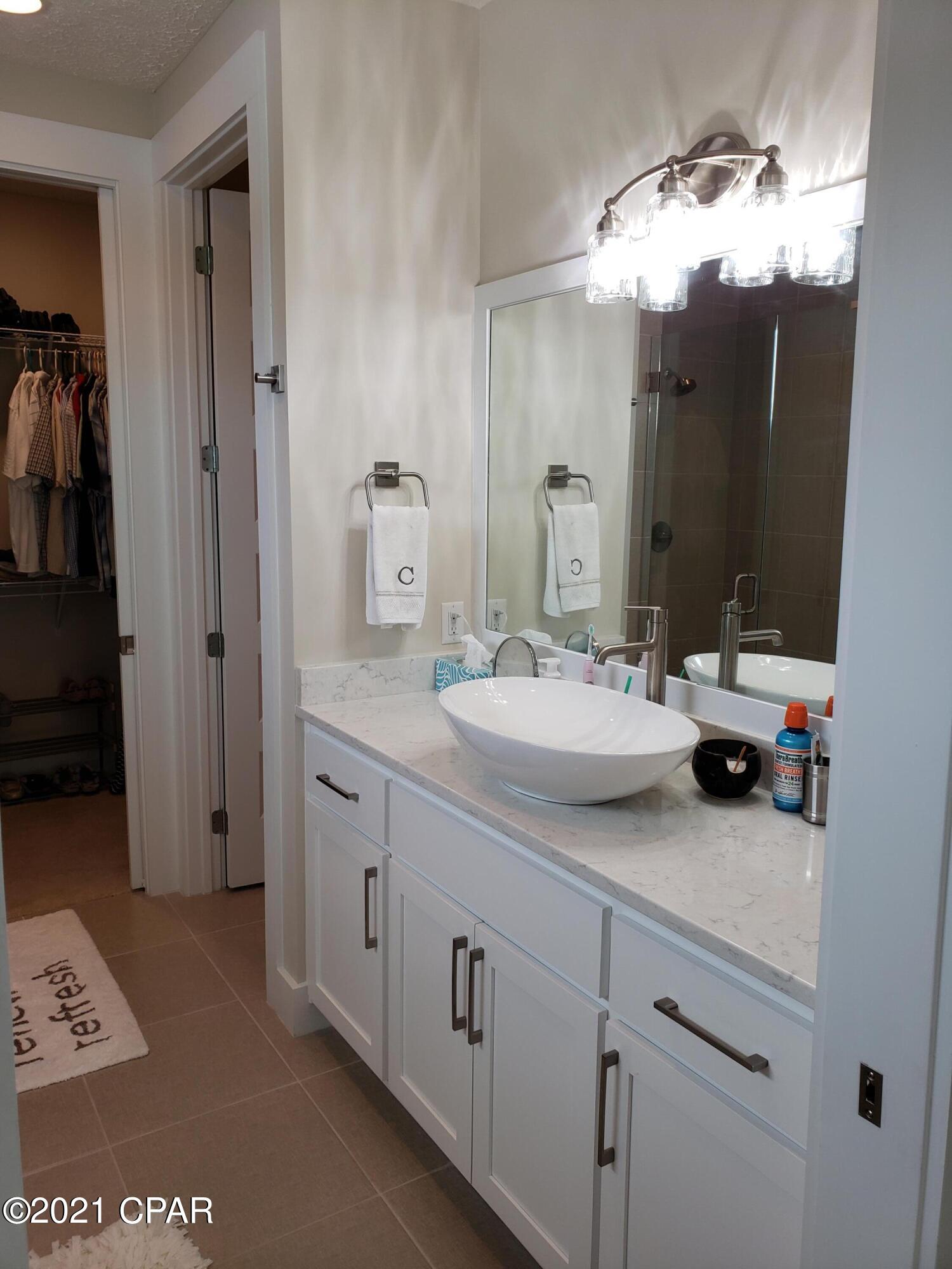 Jamaican Lake Condos - Residential