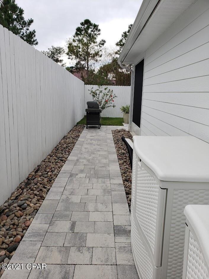 Jamaican Lake Condos - Residential