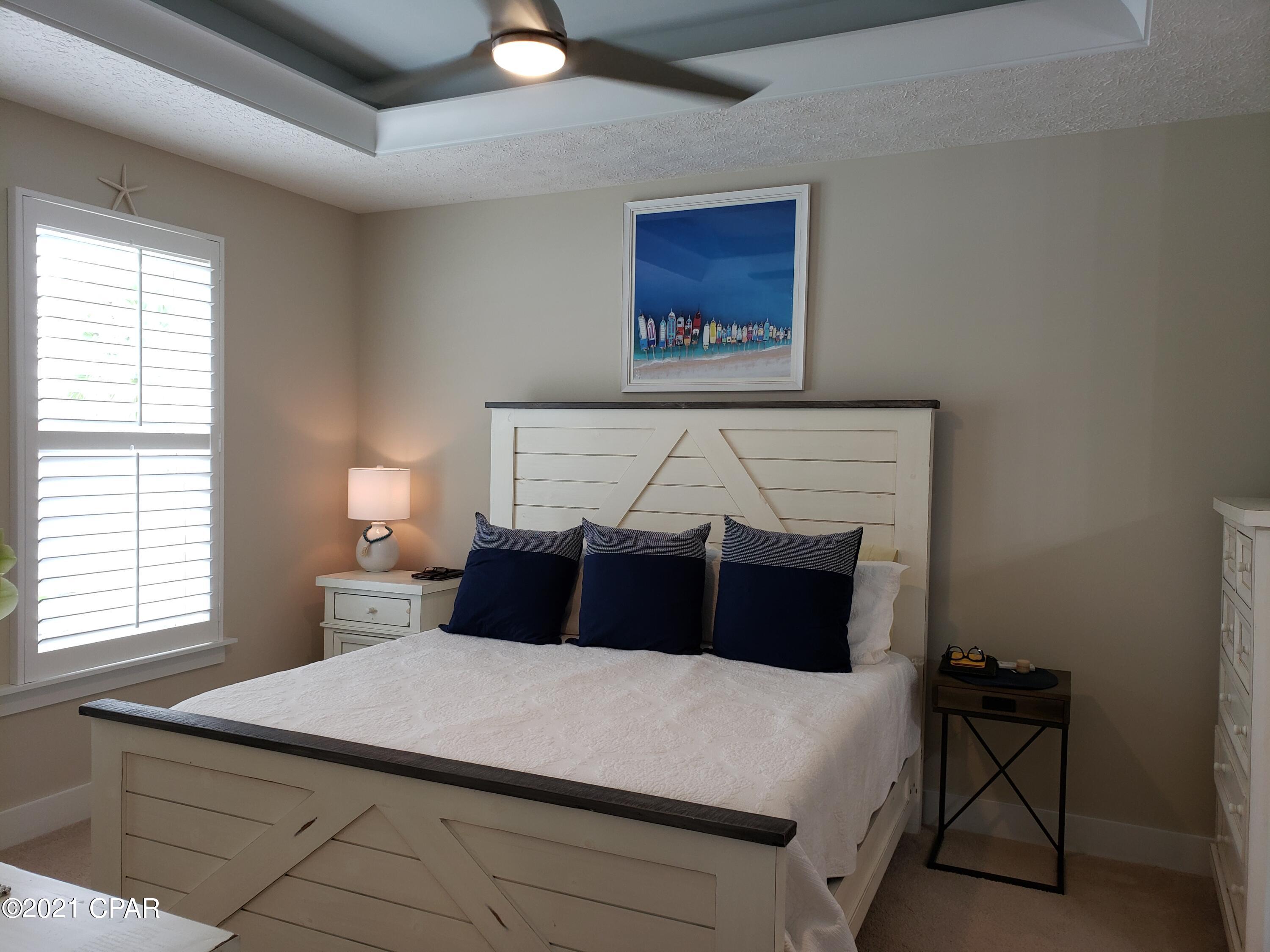 Jamaican Lake Condos - Residential