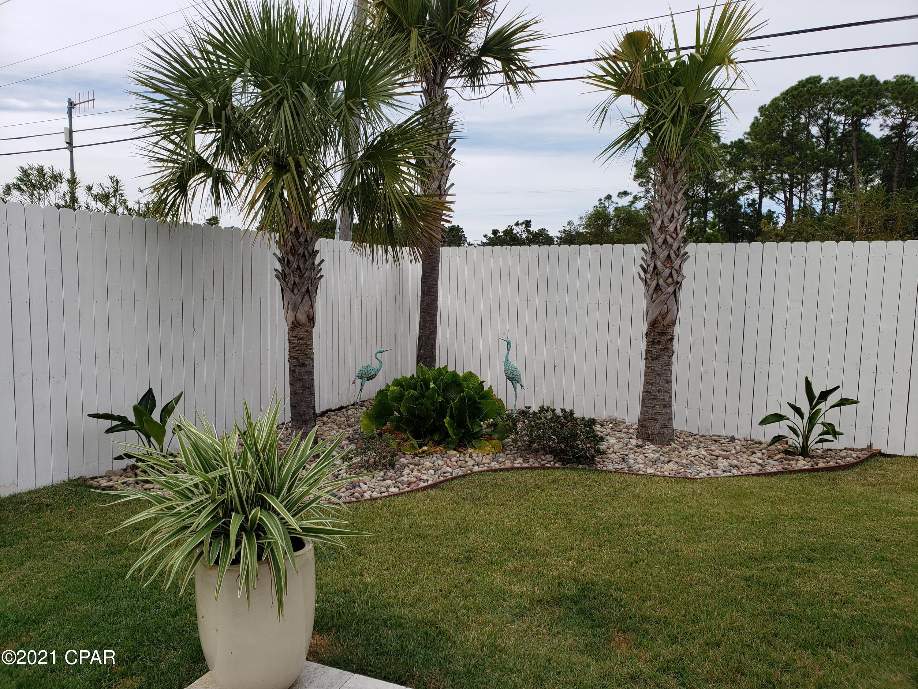 Jamaican Lake Condos - Residential