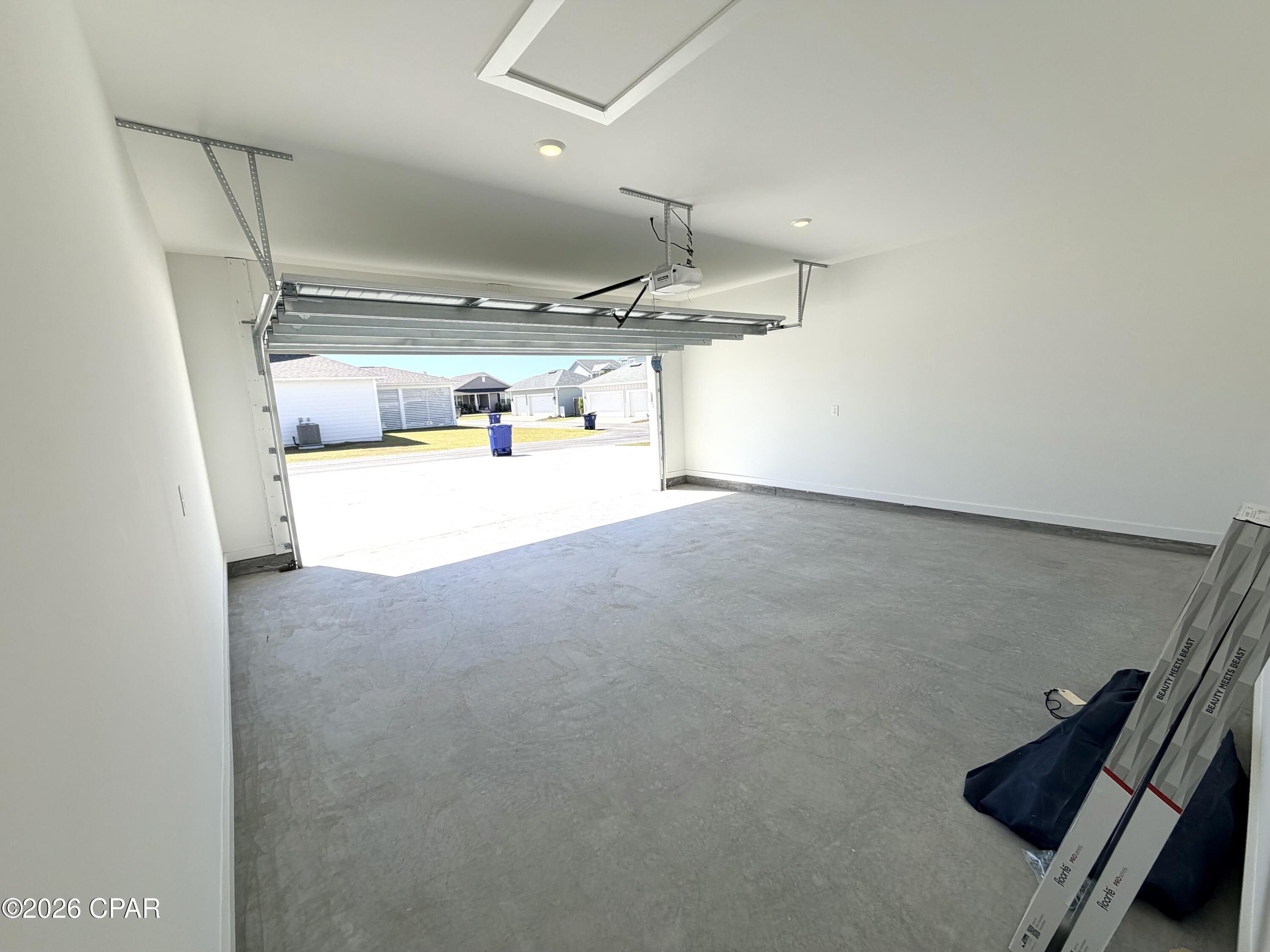 Sweetbay - Residential Lease