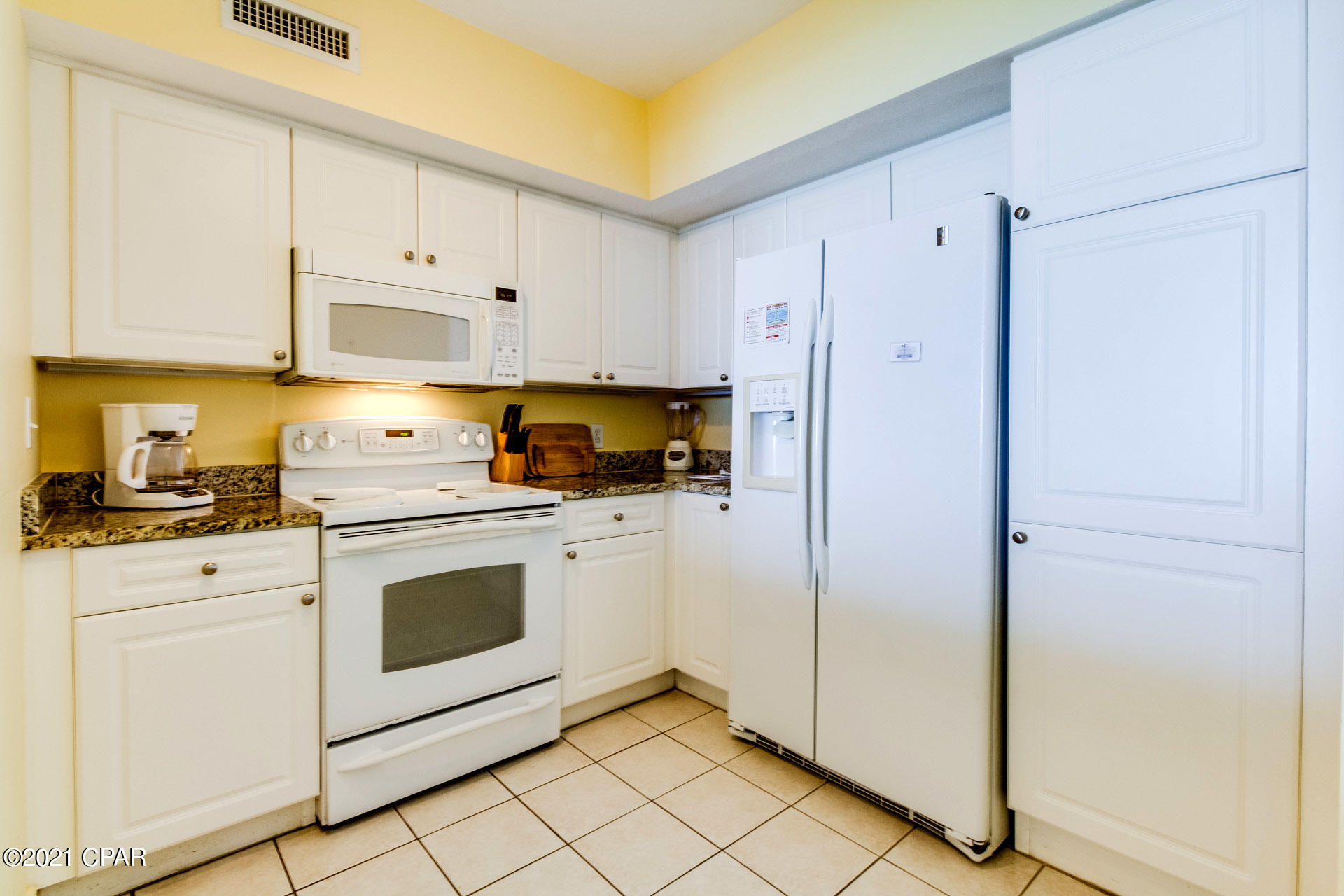 Emerald Beach Resort - Residential