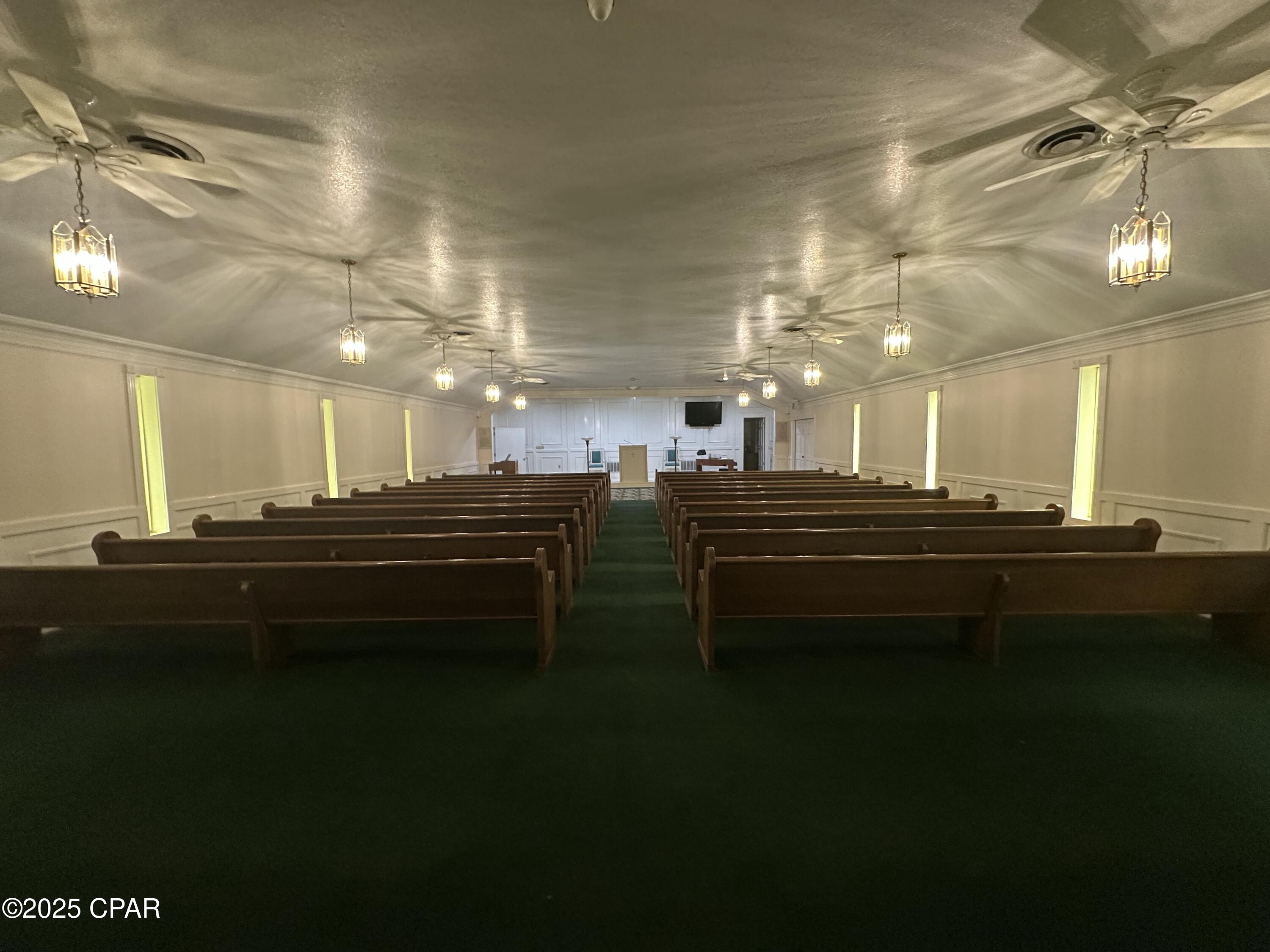 [No Recorded Subdiv] - Commercial Sale