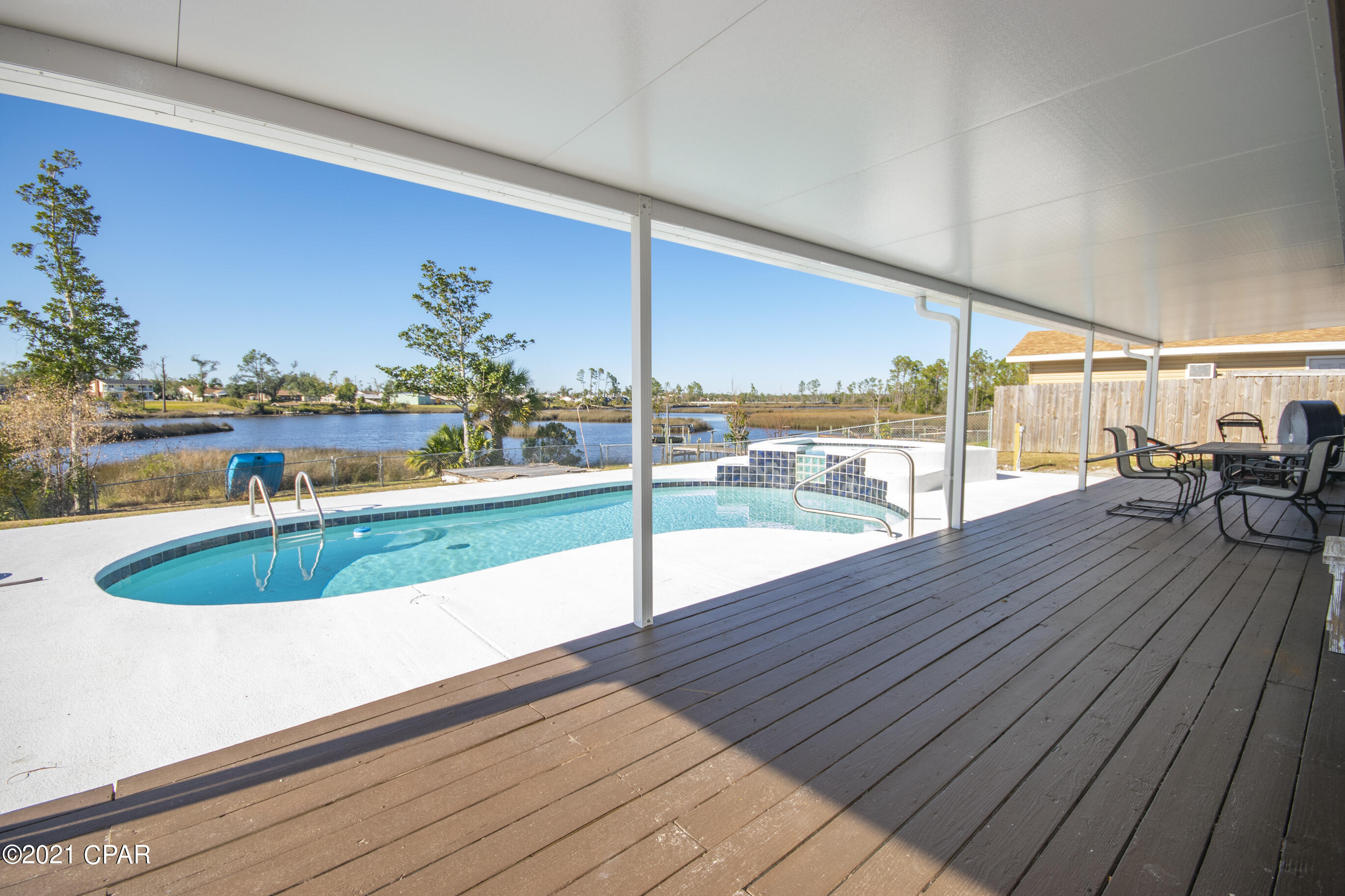 Grimes Callaway Bayou Est U-5 - Residential