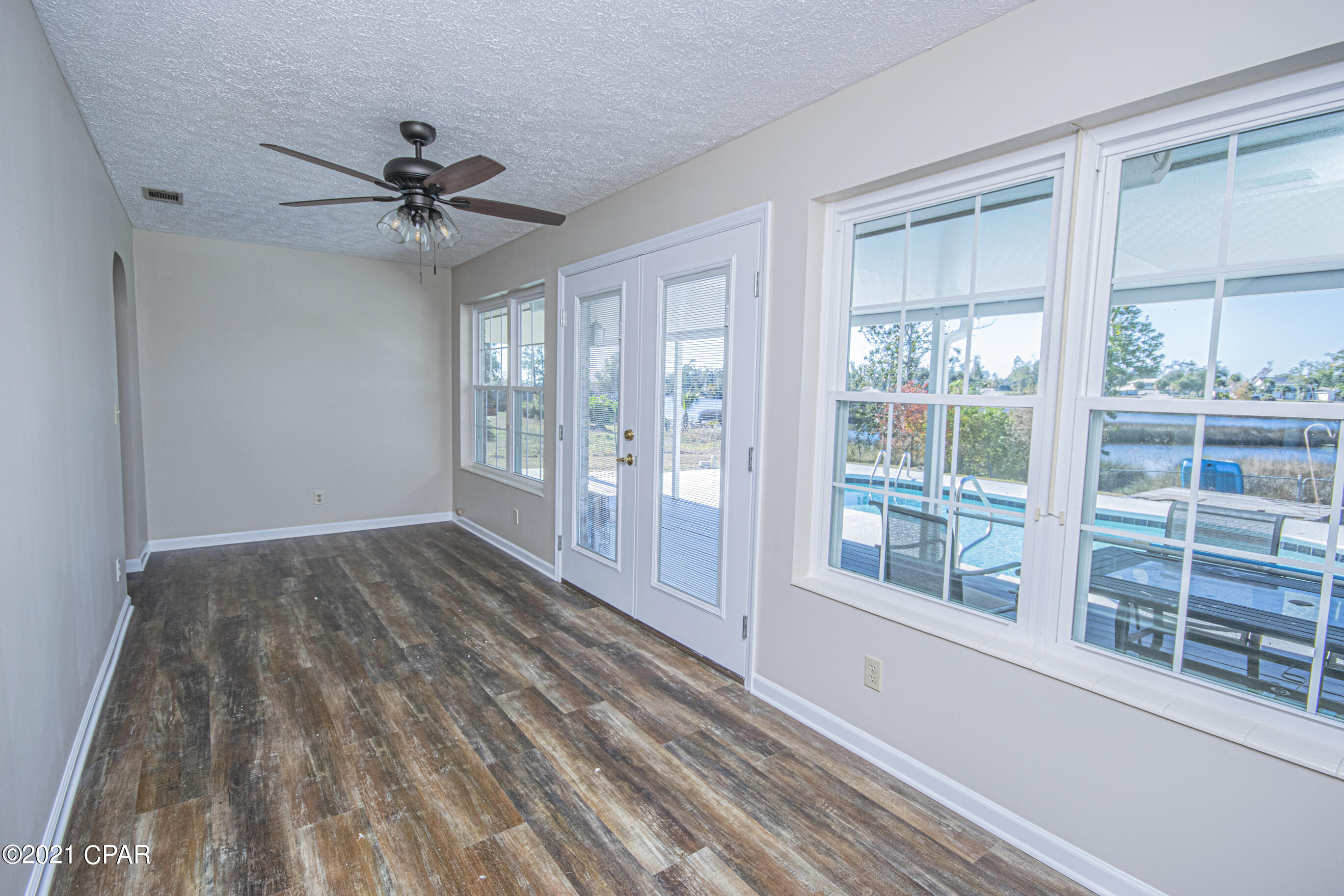 Grimes Callaway Bayou Est U-5 - Residential