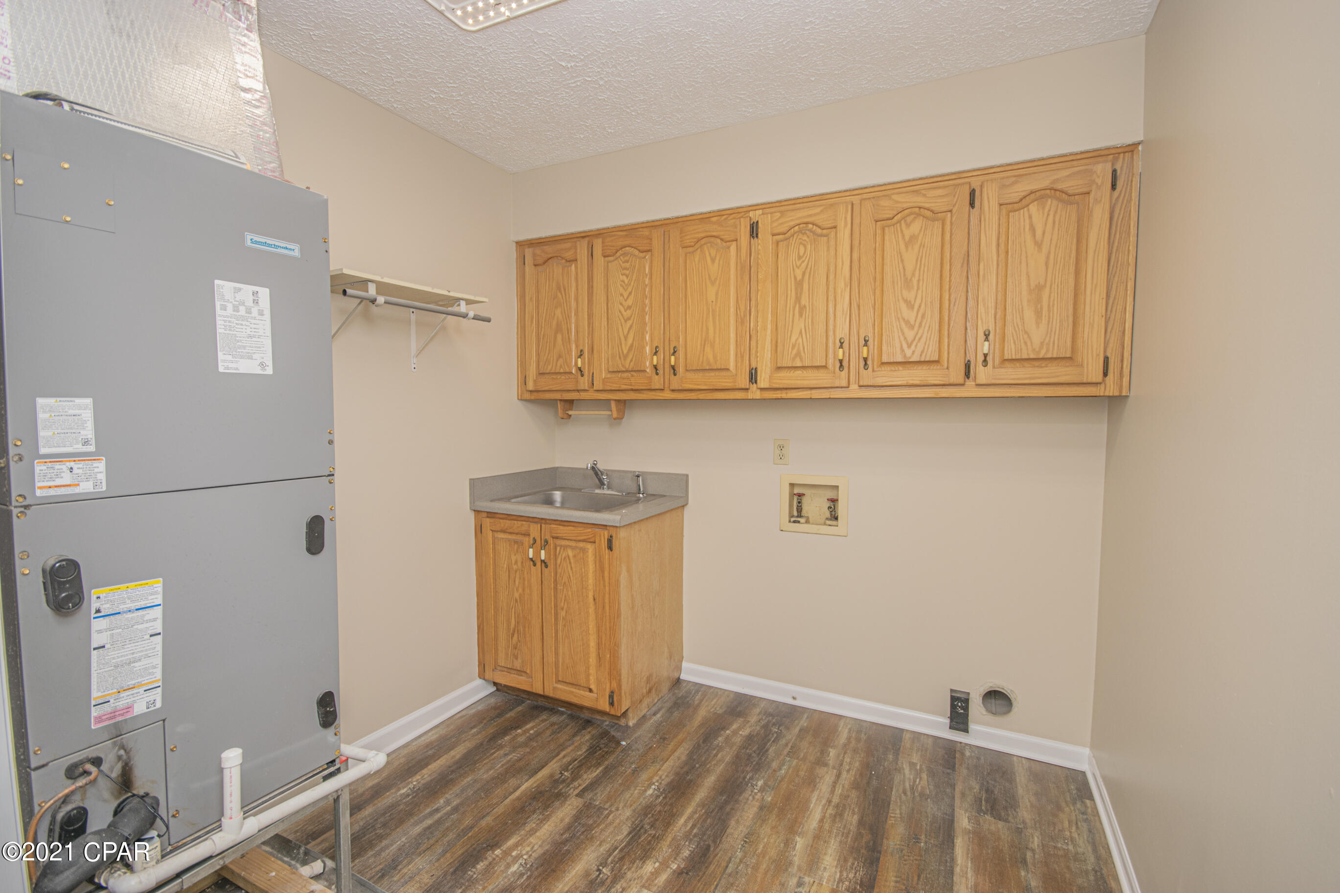 Grimes Callaway Bayou Est U-5 - Residential