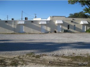 No Named Subdivision - Commercial Lease