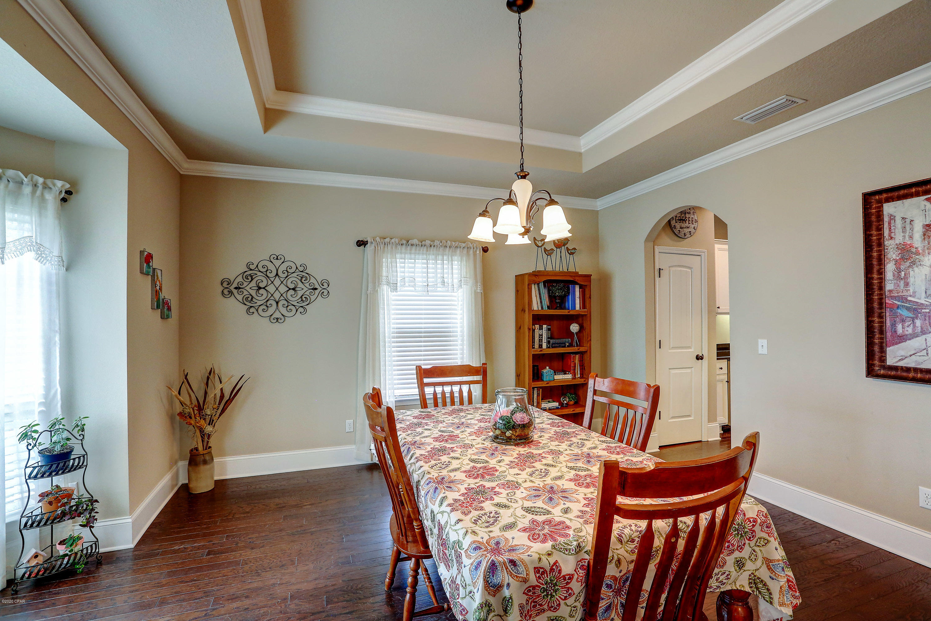 Lake Merial - Residential