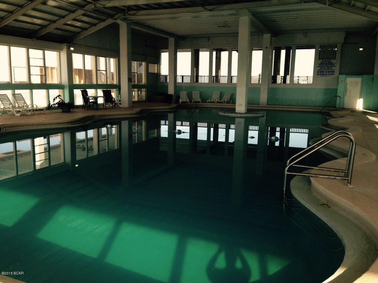 Fontainebleau Terrace - Residential