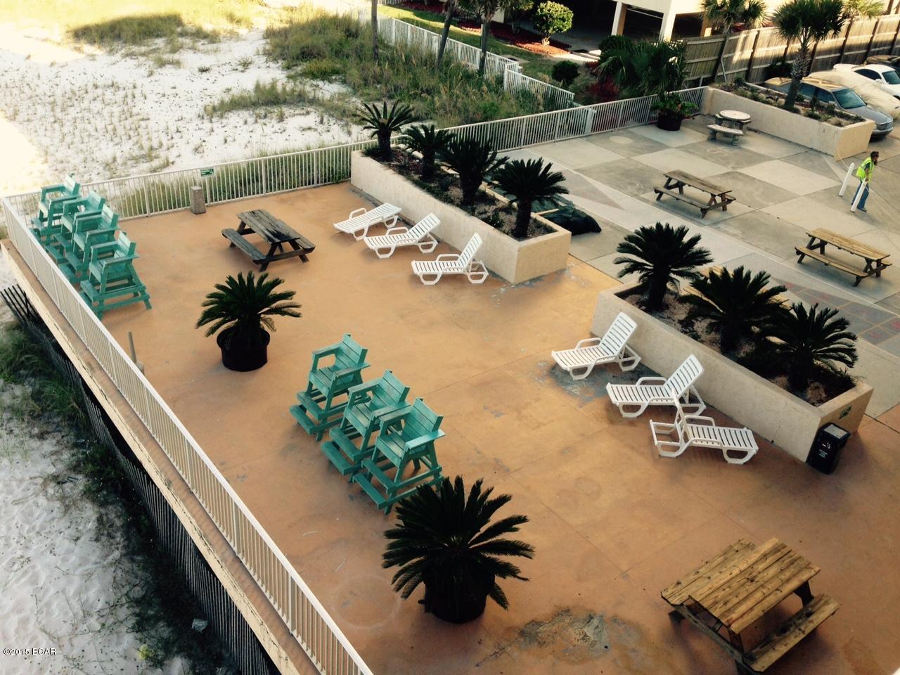 Fontainebleau Terrace - Residential