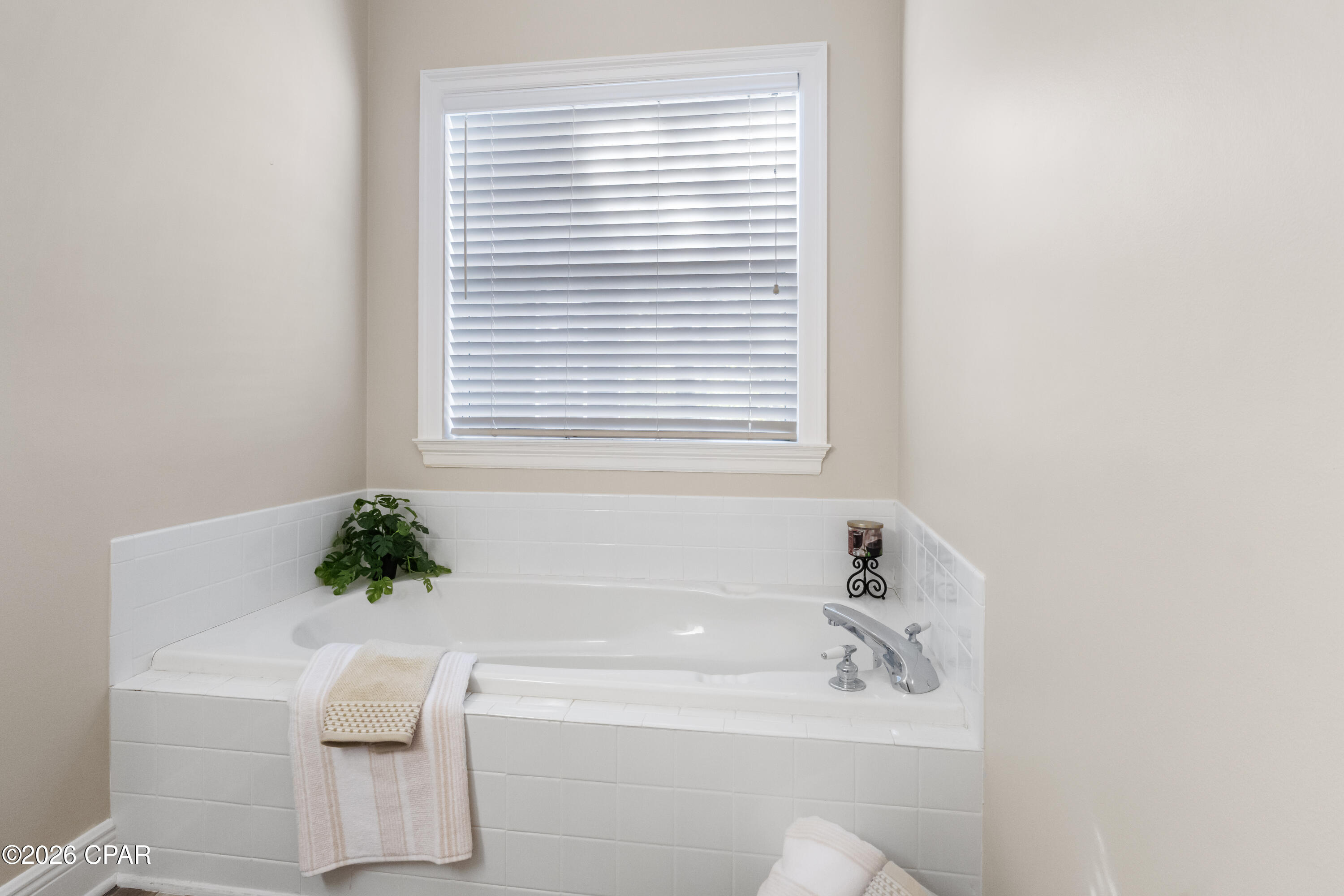 Country Club Harbour Estates - Residential