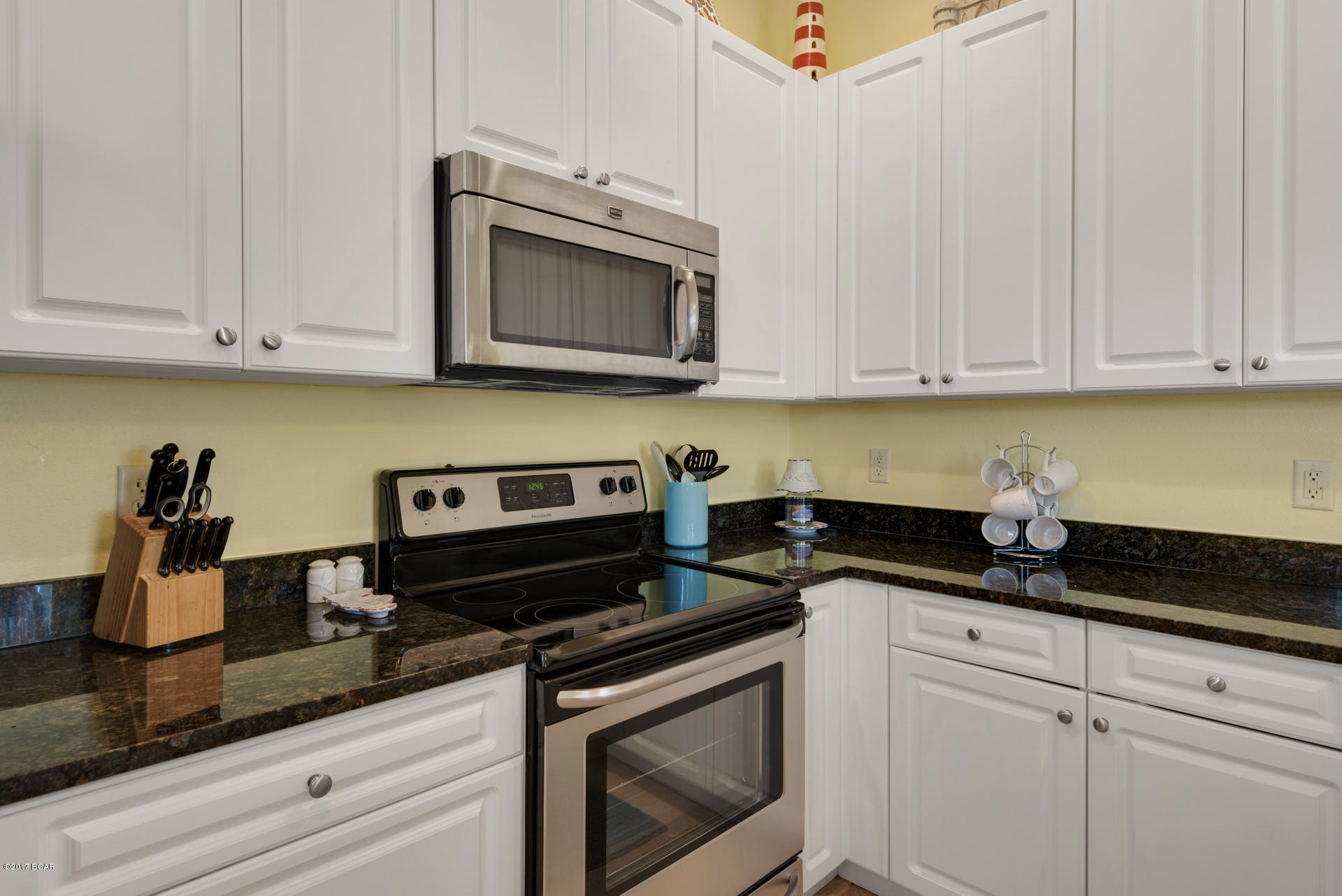 Casa Del Mar - Residential