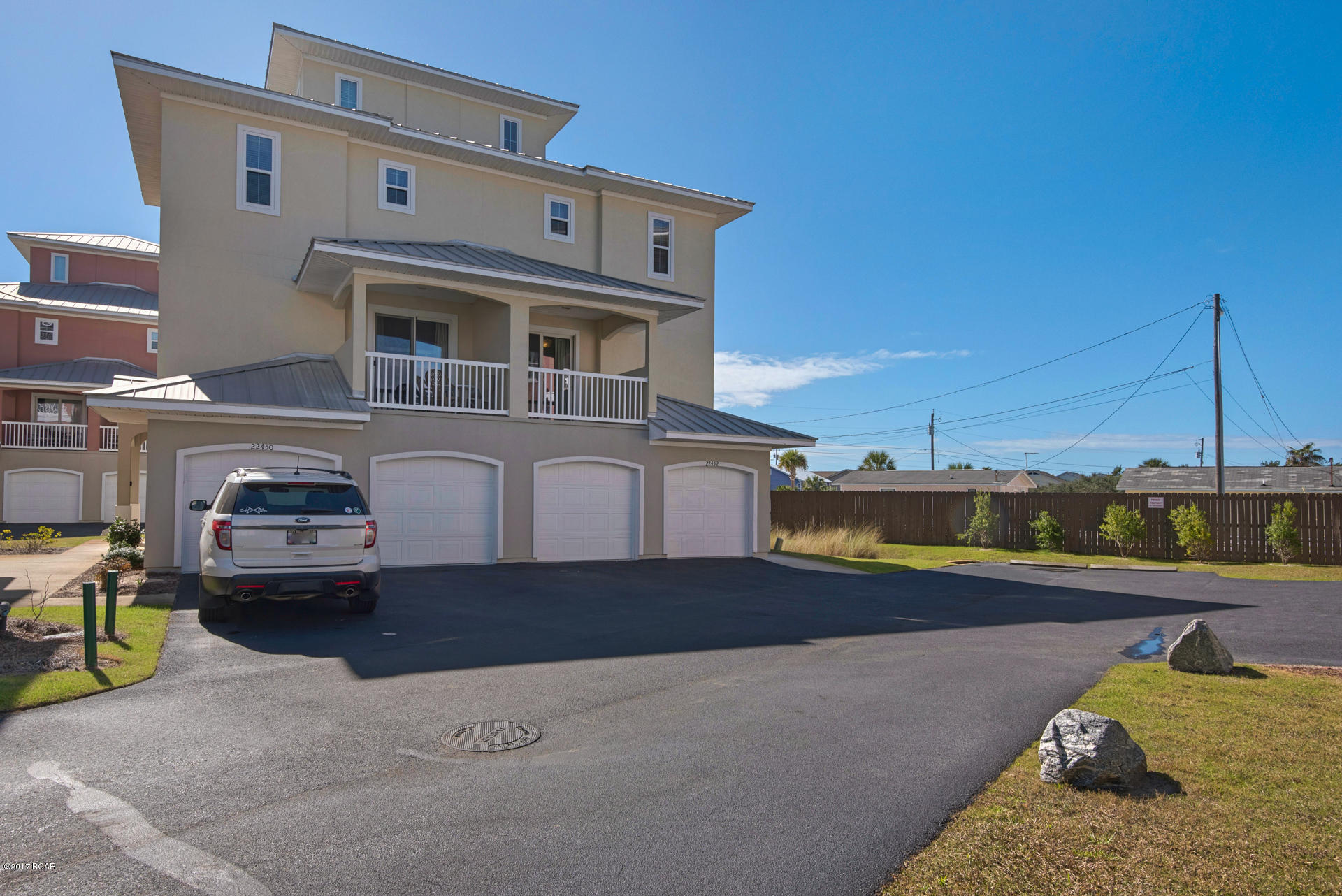 Casa Del Mar - Residential