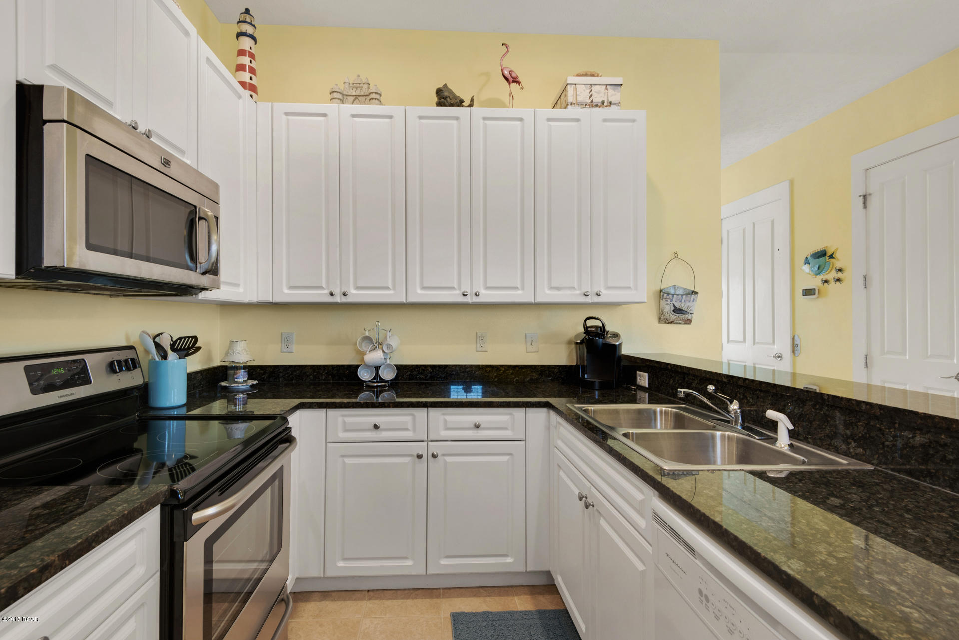 Casa Del Mar - Residential