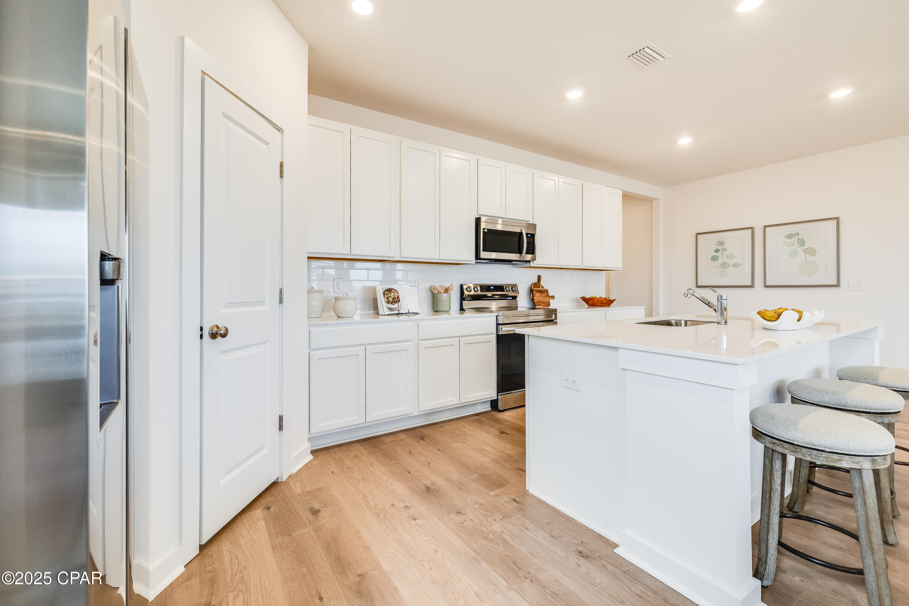 Burnt Mill Creek - Residential