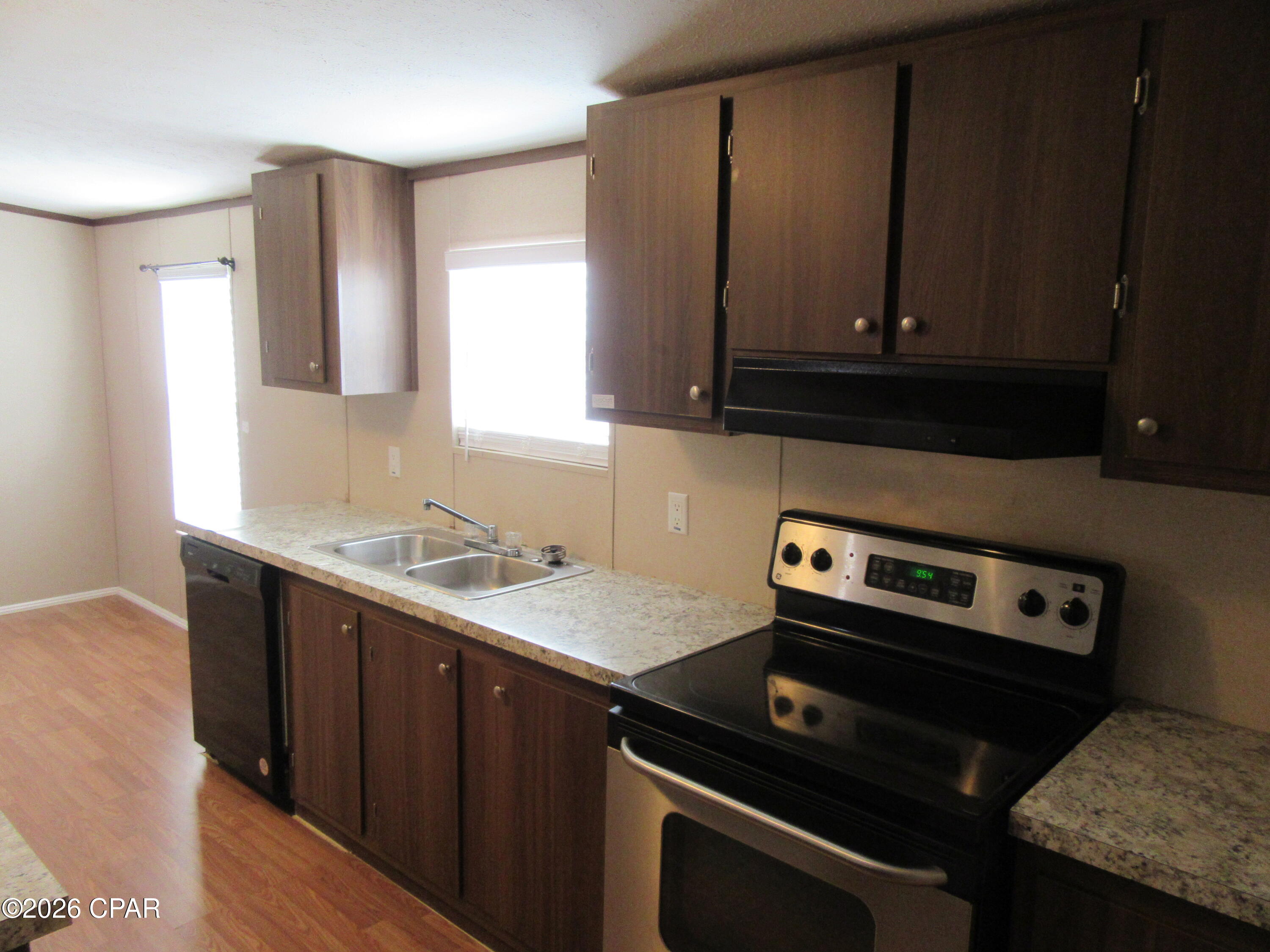 [No Recorded Subdiv] - Residential Lease