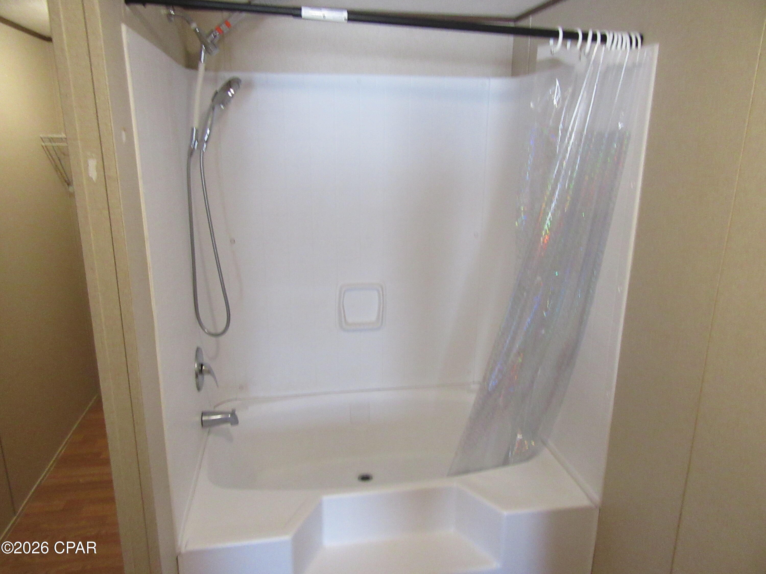 [No Recorded Subdiv] - Residential Lease