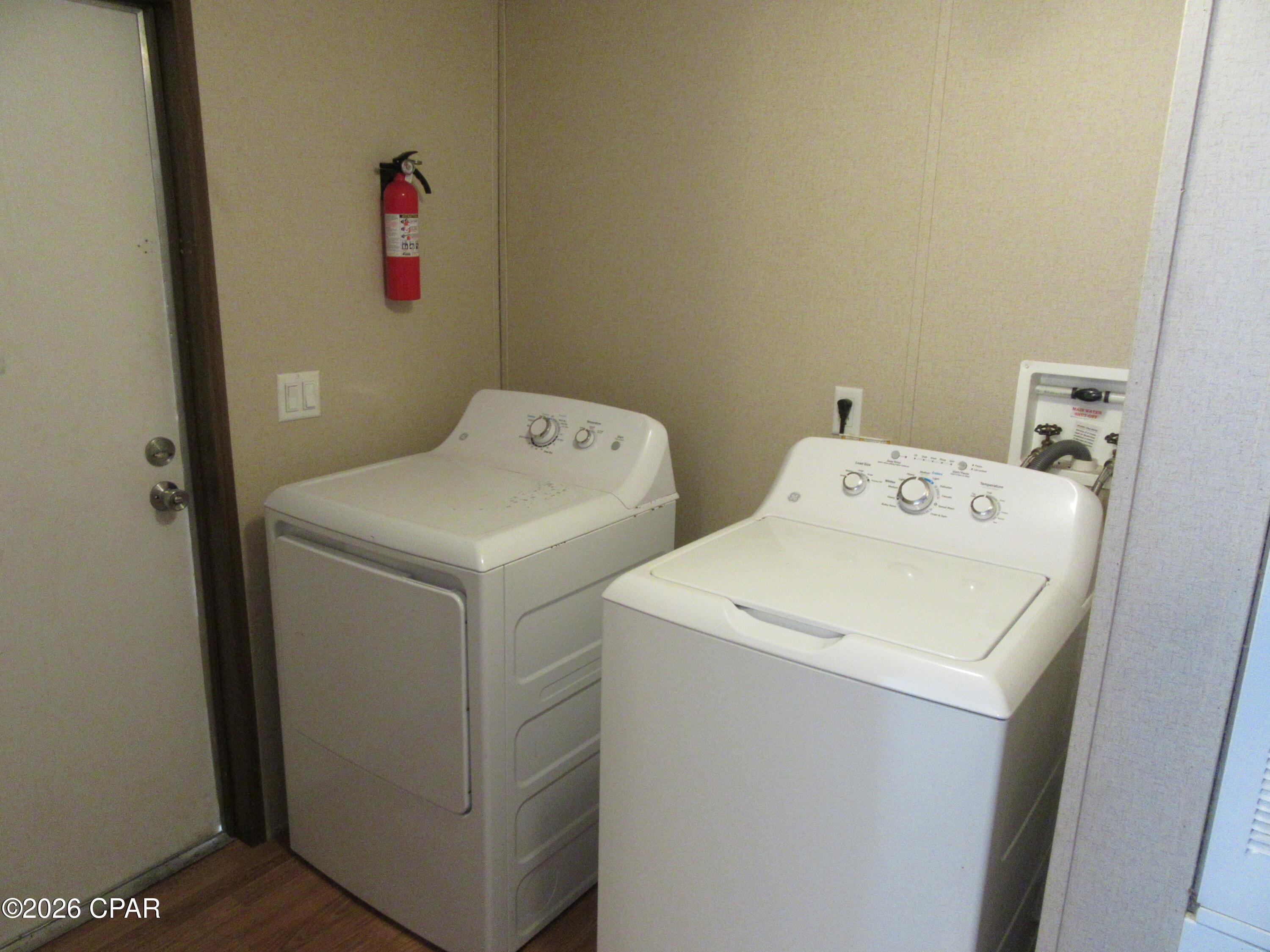 [No Recorded Subdiv] - Residential Lease