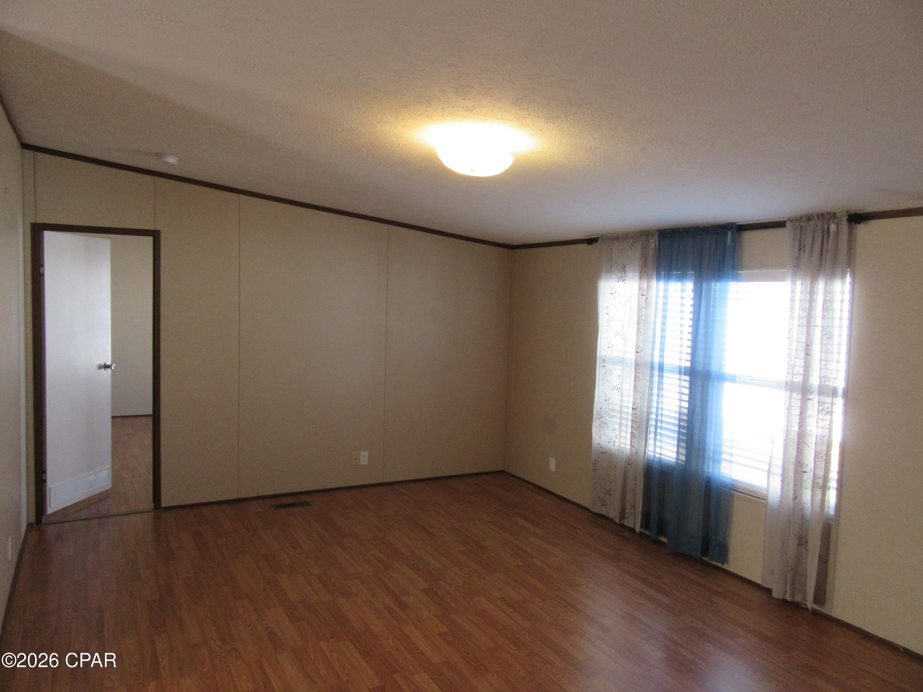 [No Recorded Subdiv] - Residential Lease