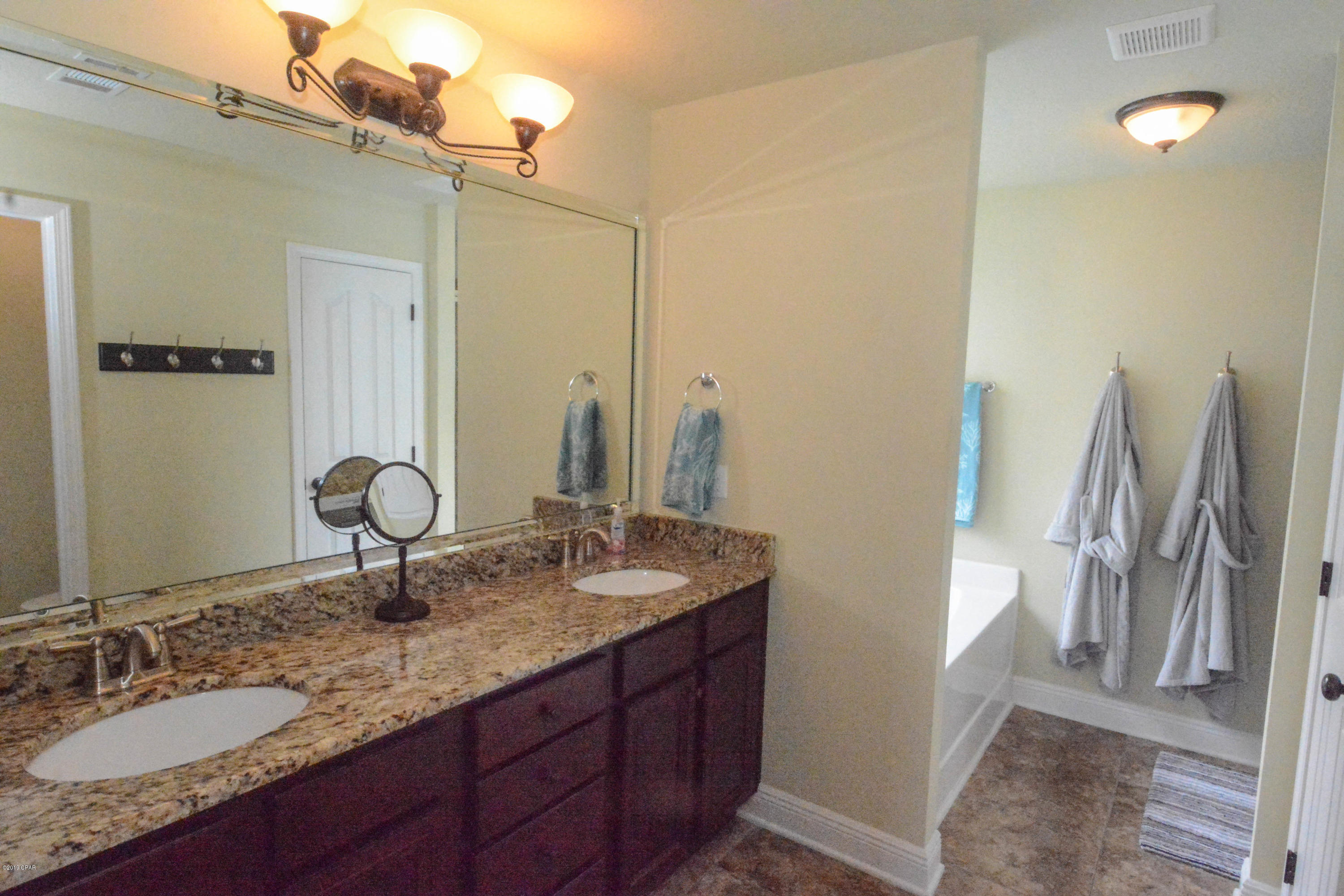 Turtle Cove At Lake Powell - Residential