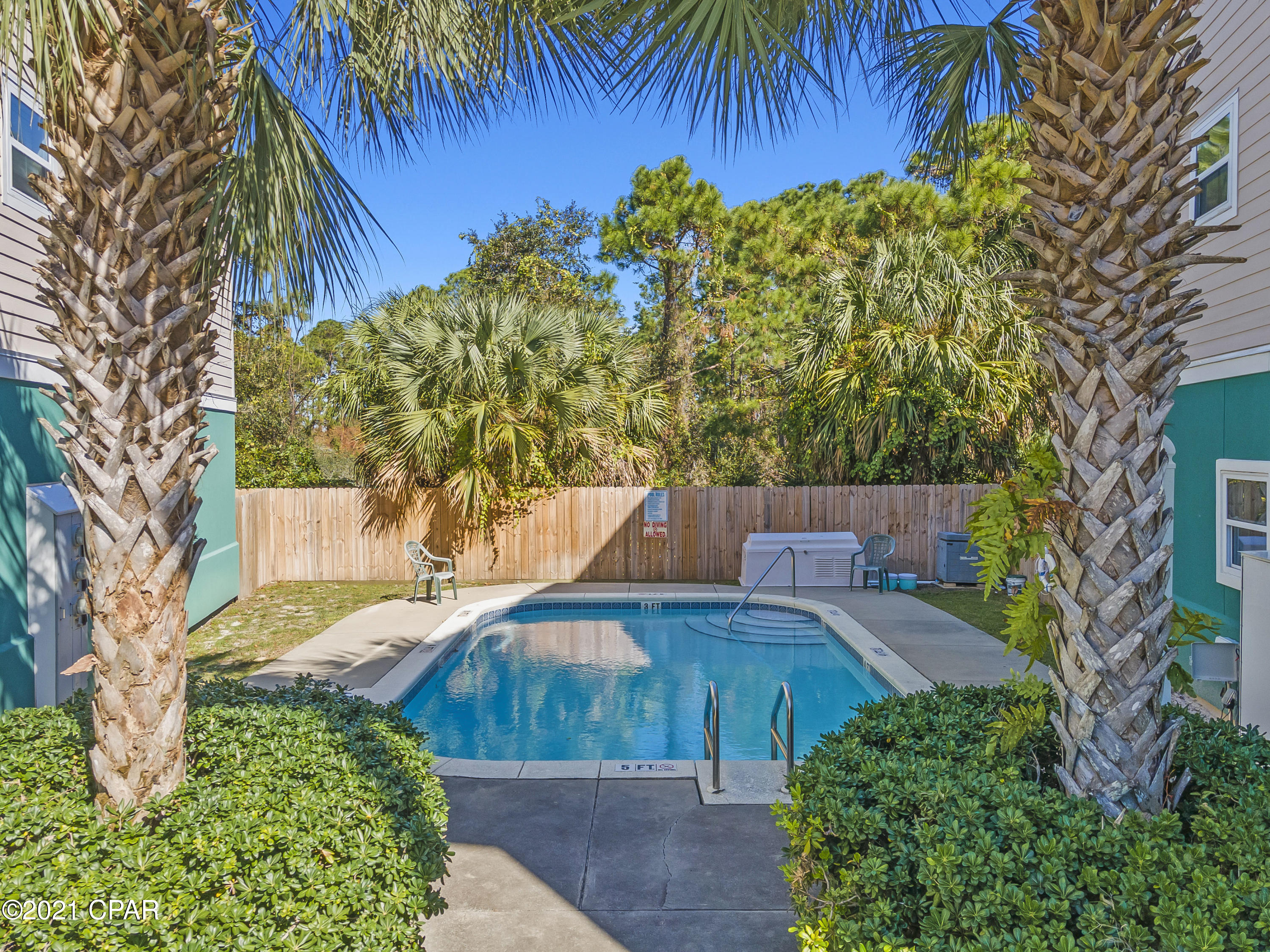 Long Beach 3rd - Residential