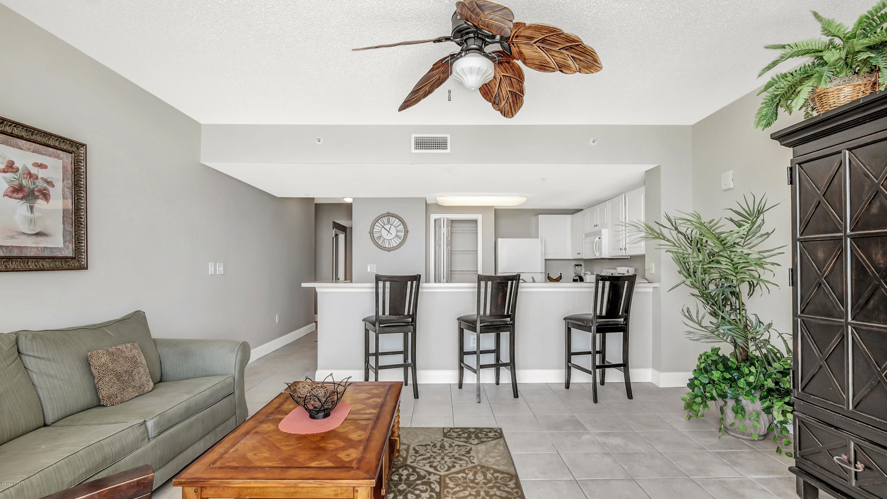 Majestic Beach Tower I - Residential