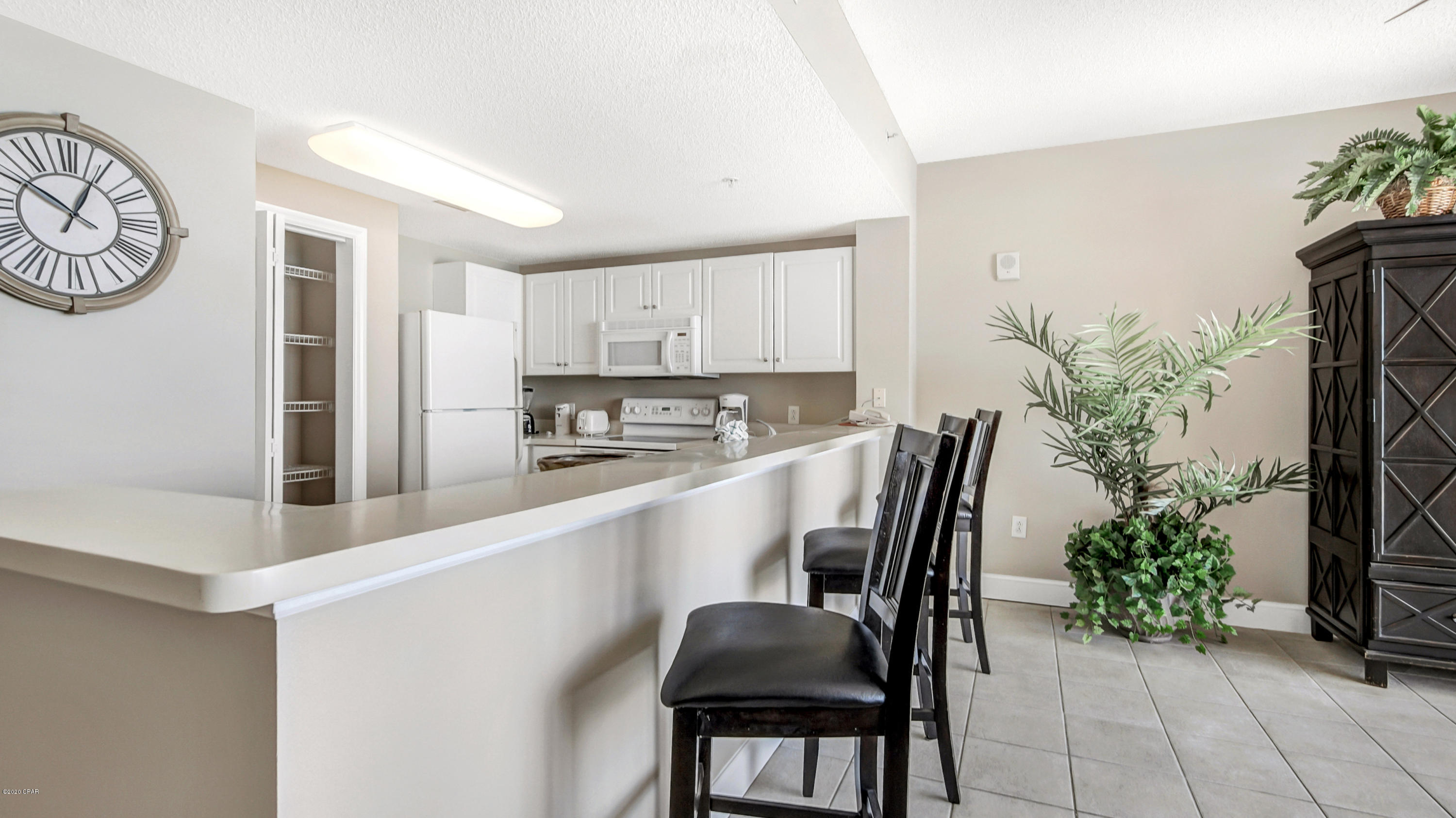 Majestic Beach Tower I - Residential