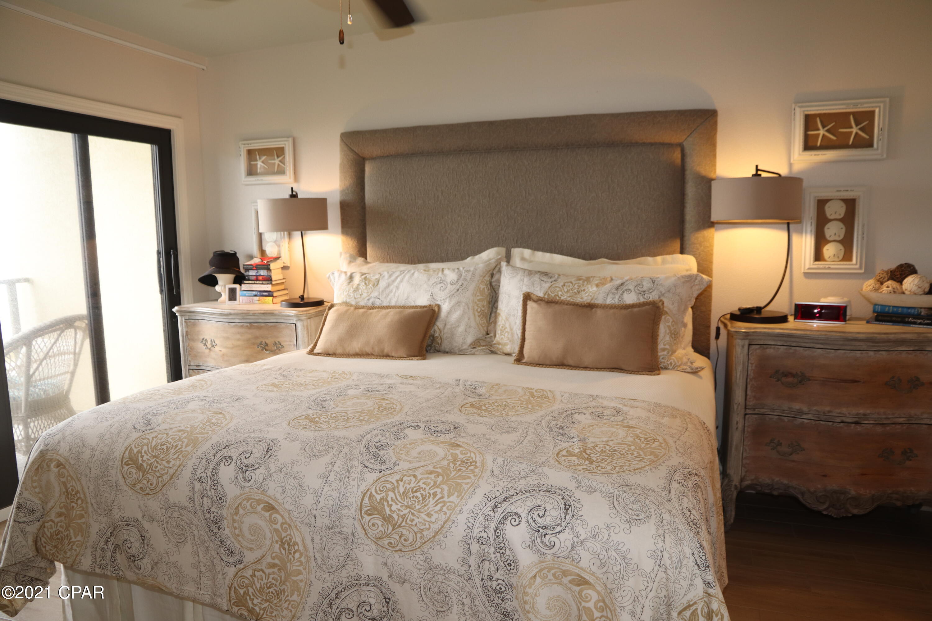 The Commodore - Residential