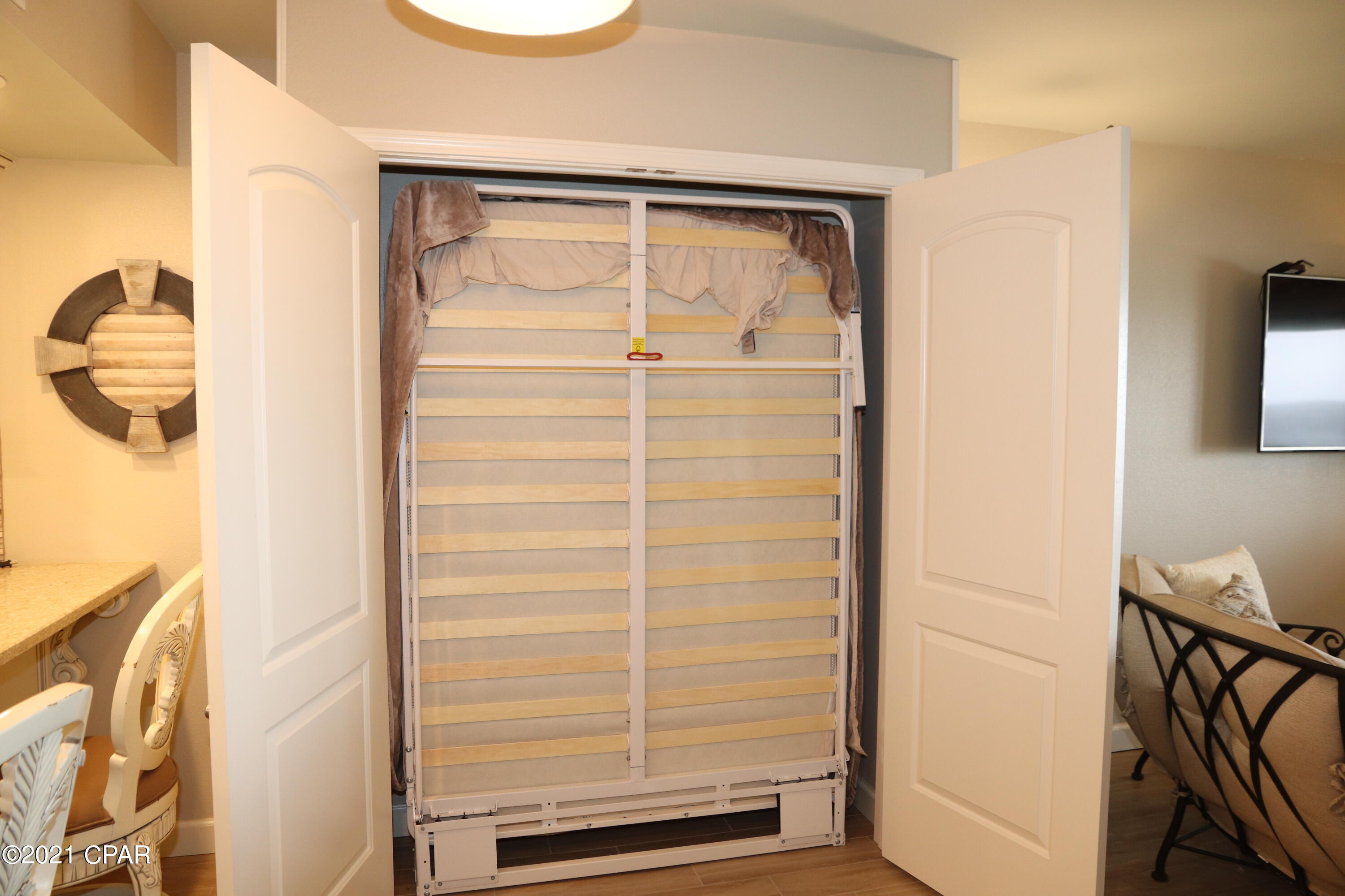 The Commodore - Residential