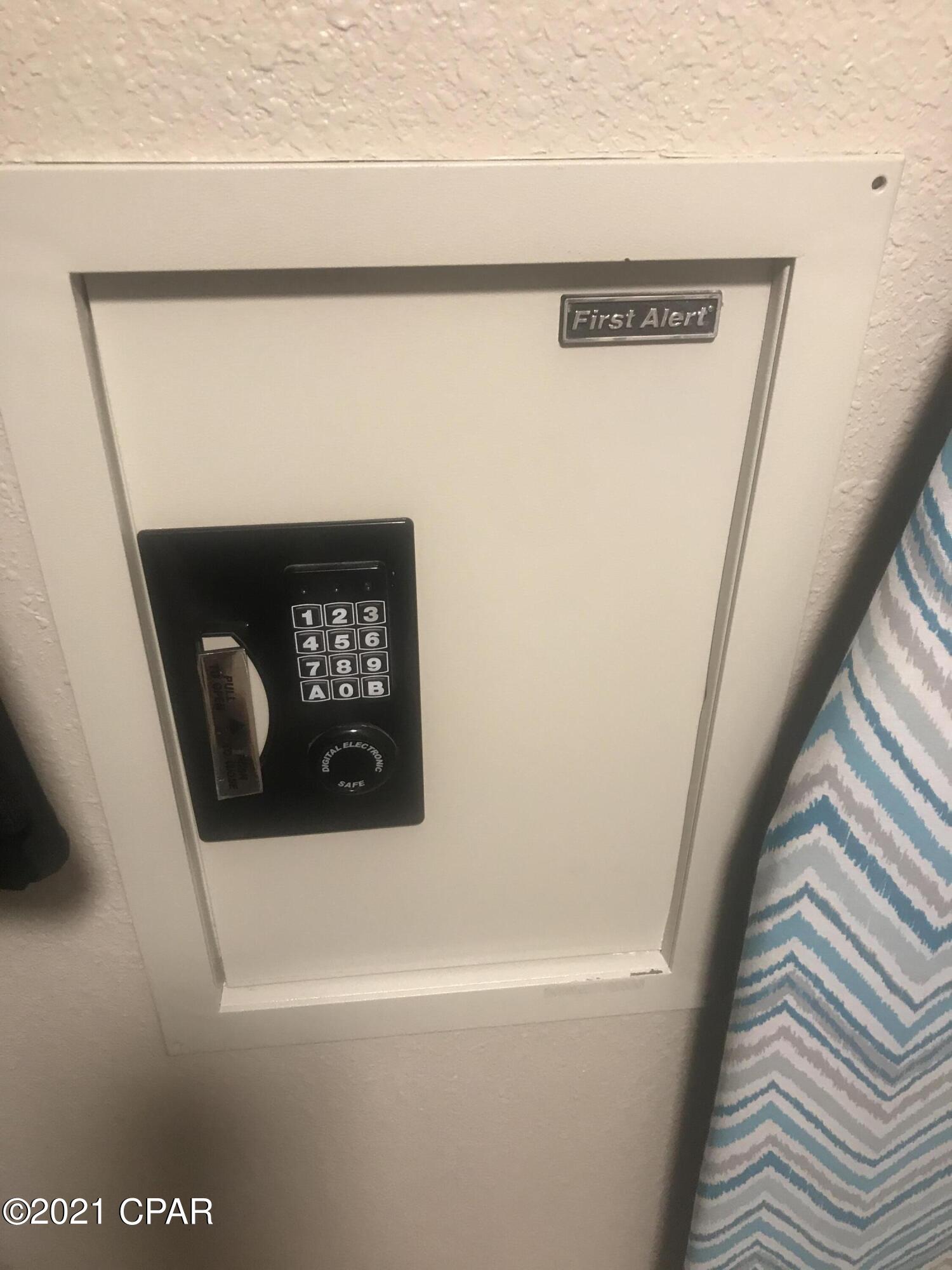 The Commodore - Residential