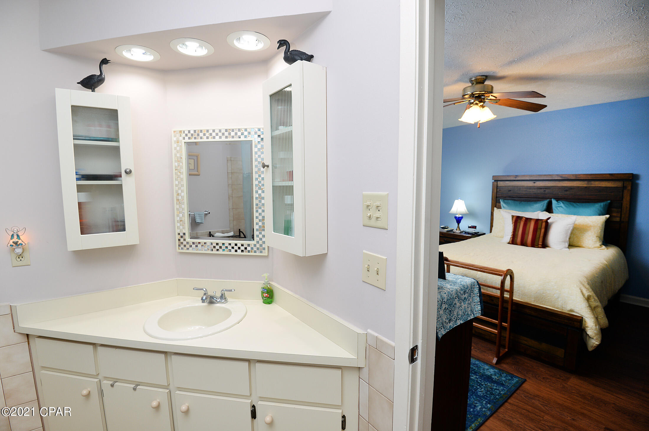 Shade Tree Condo Ph II - Residential