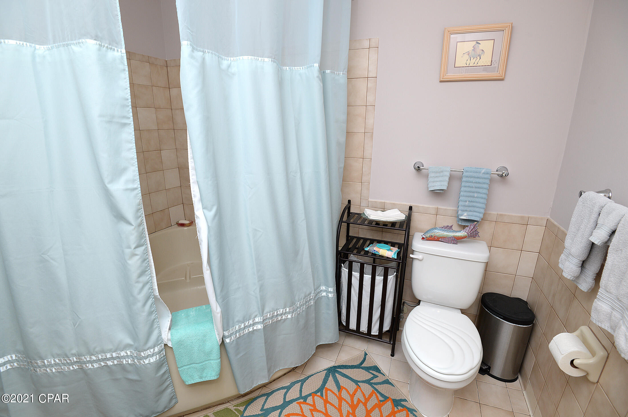 Shade Tree Condo Ph II - Residential