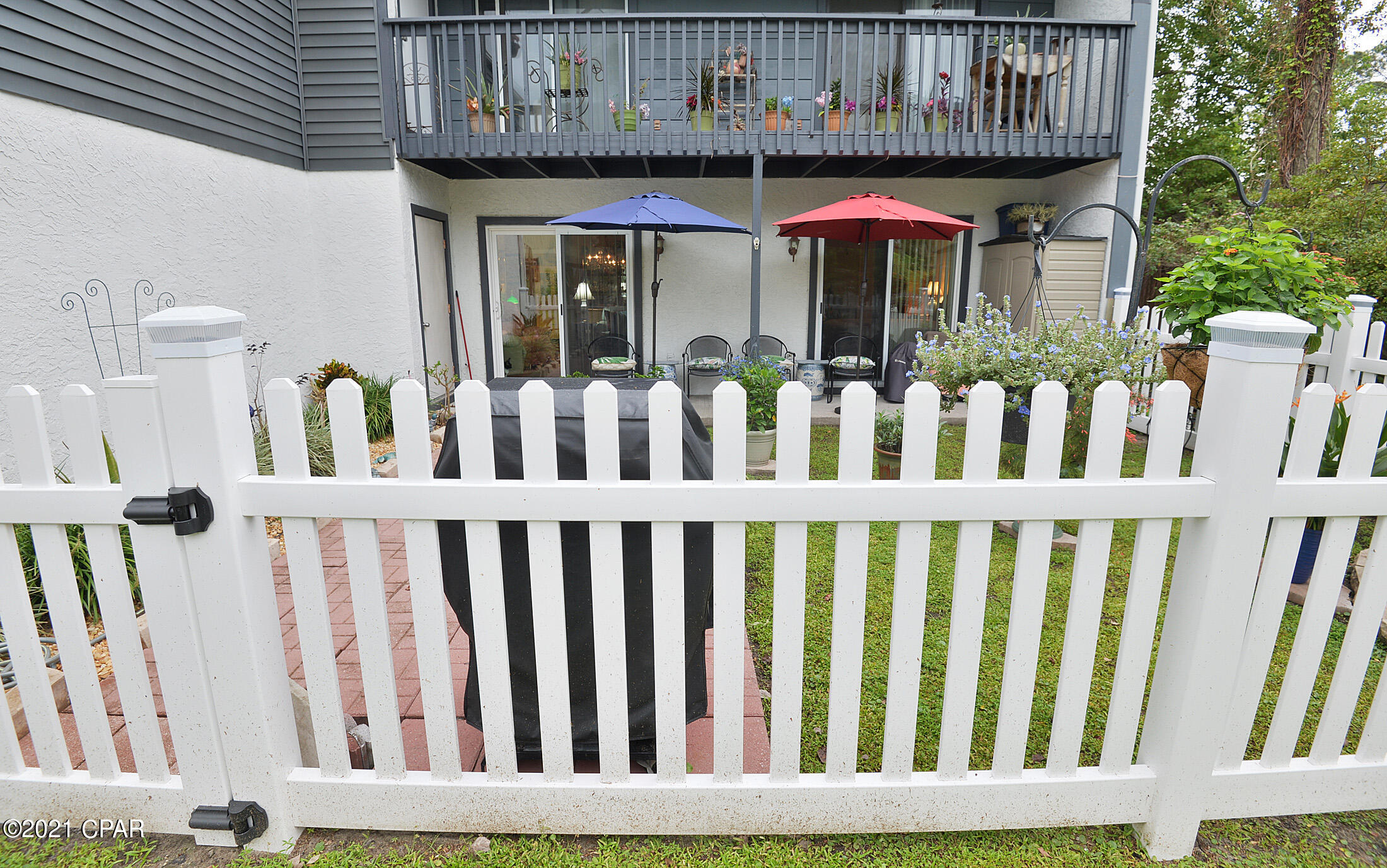 Shade Tree Condo Ph II - Residential