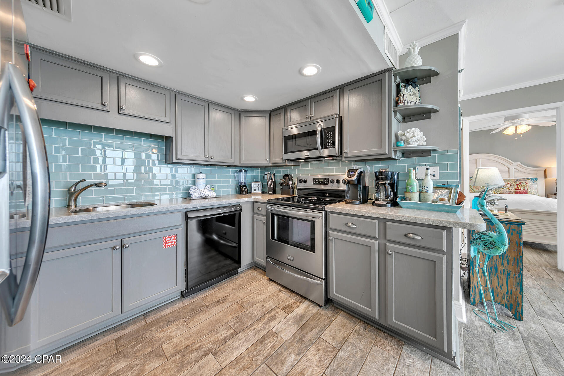 Sunbird Condo - Residential