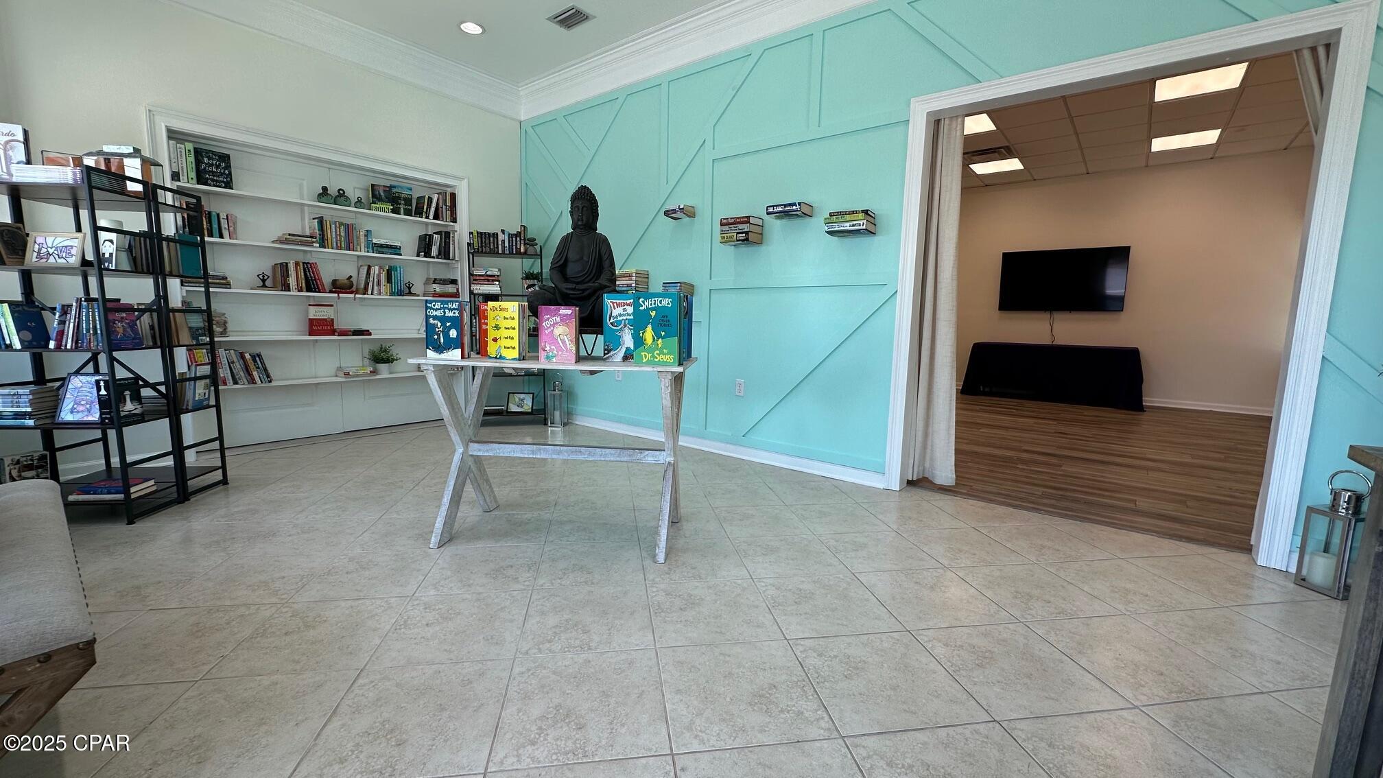 No Named Subdivision - Commercial Lease