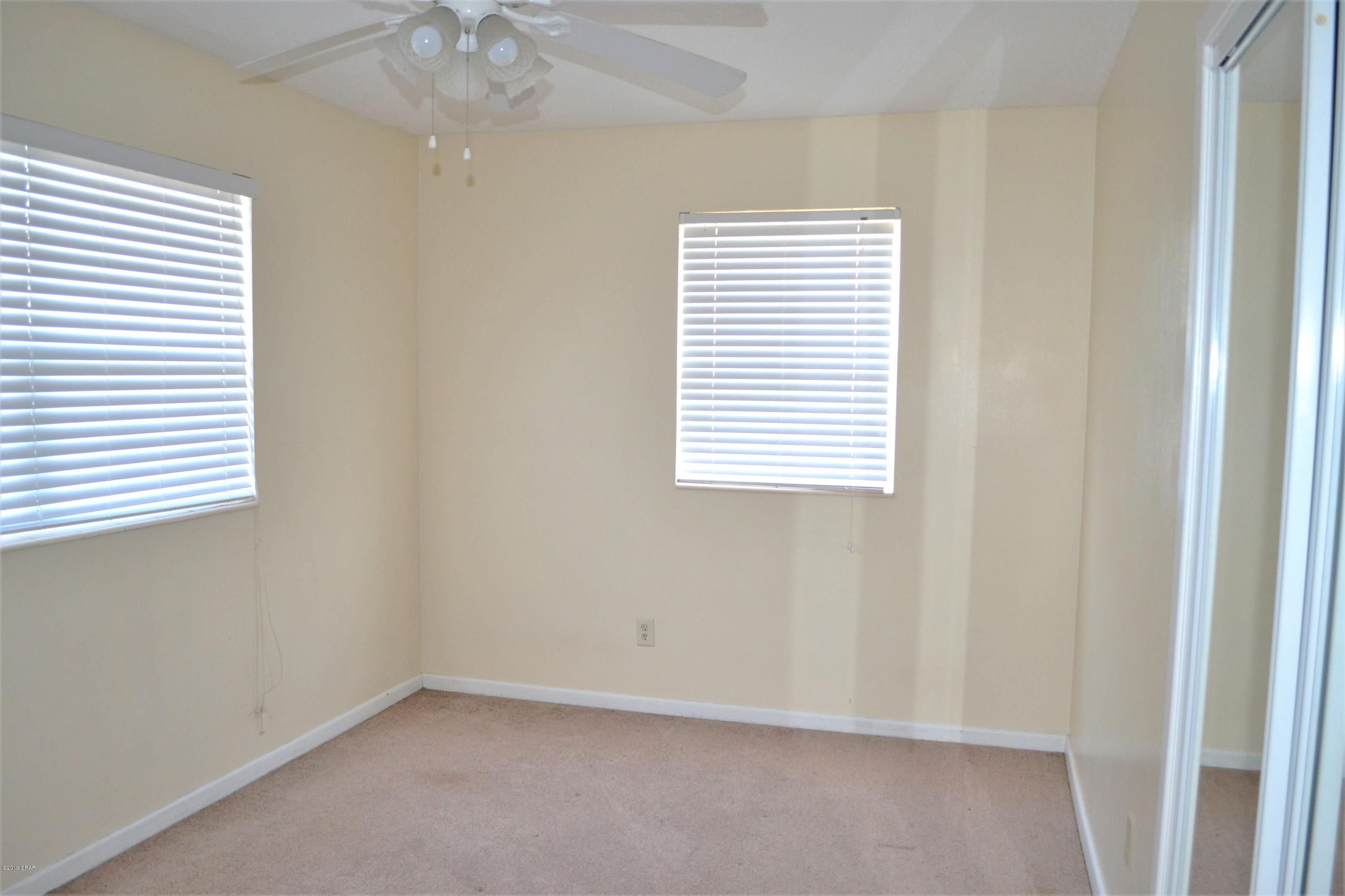 Lannie Rowe Lake Estates U-7 - Residential