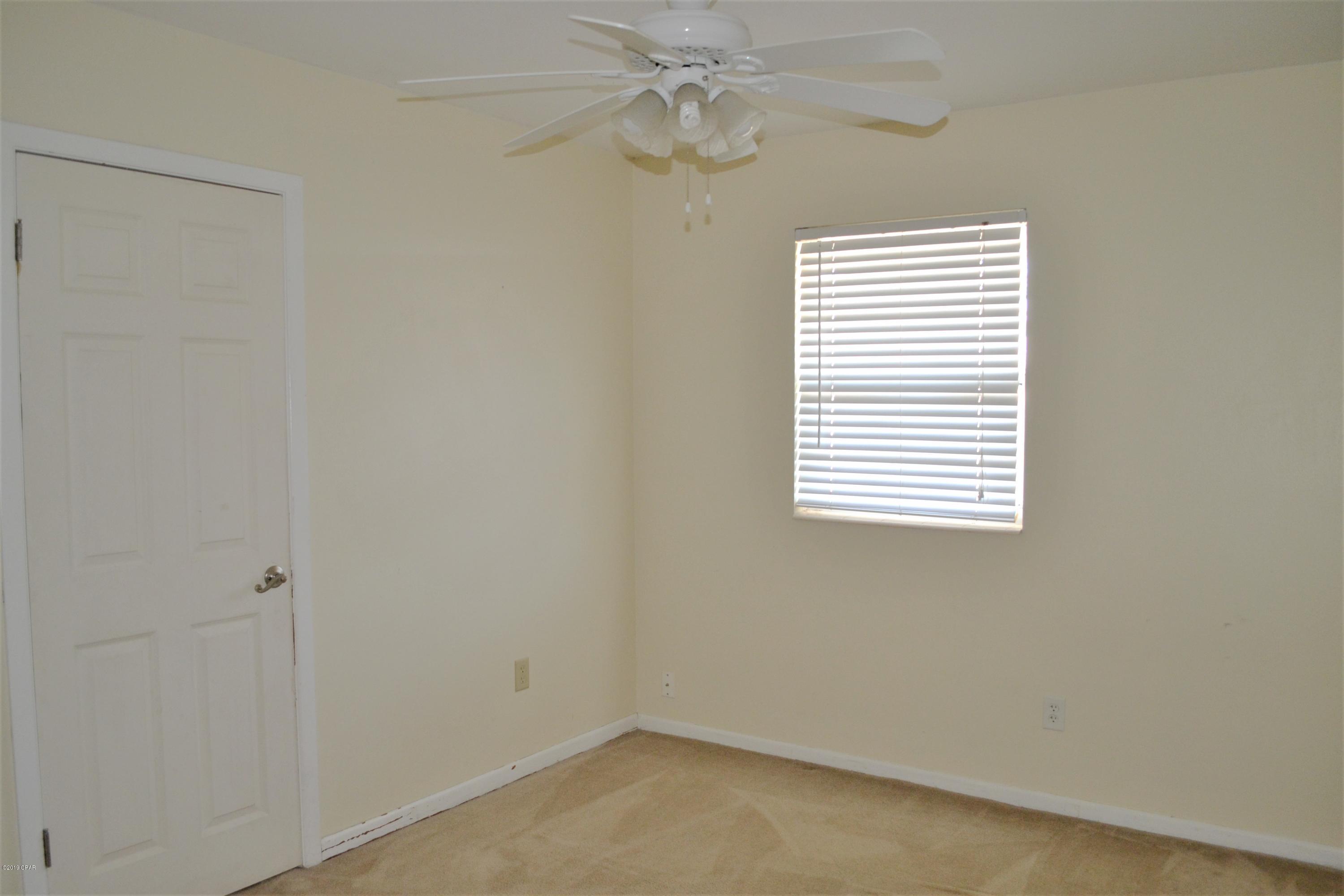 Lannie Rowe Lake Estates U-7 - Residential