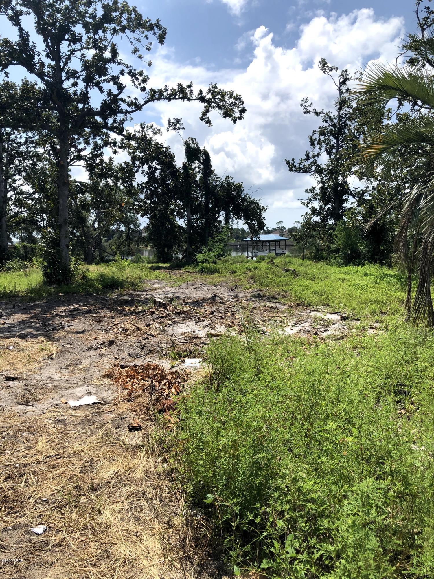 [No Recorded Subdiv] - Land