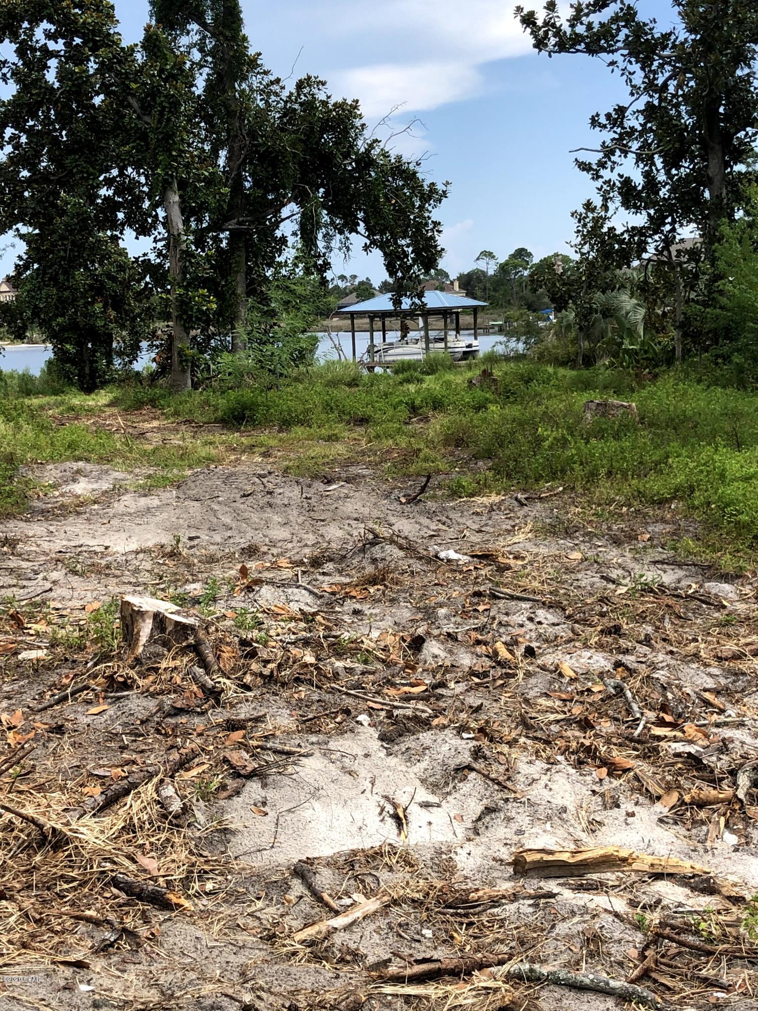 [No Recorded Subdiv] - Land