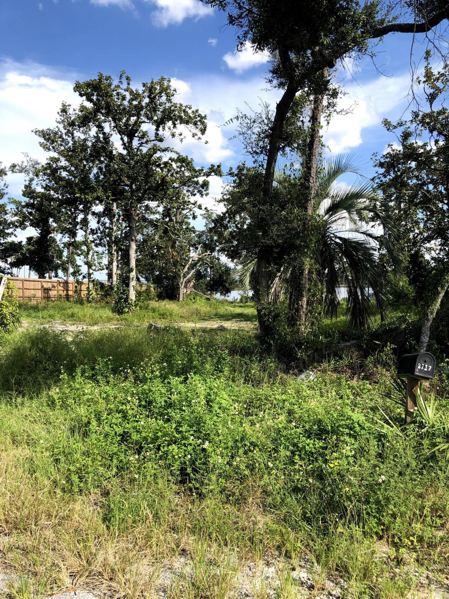 [No Recorded Subdiv] - Land