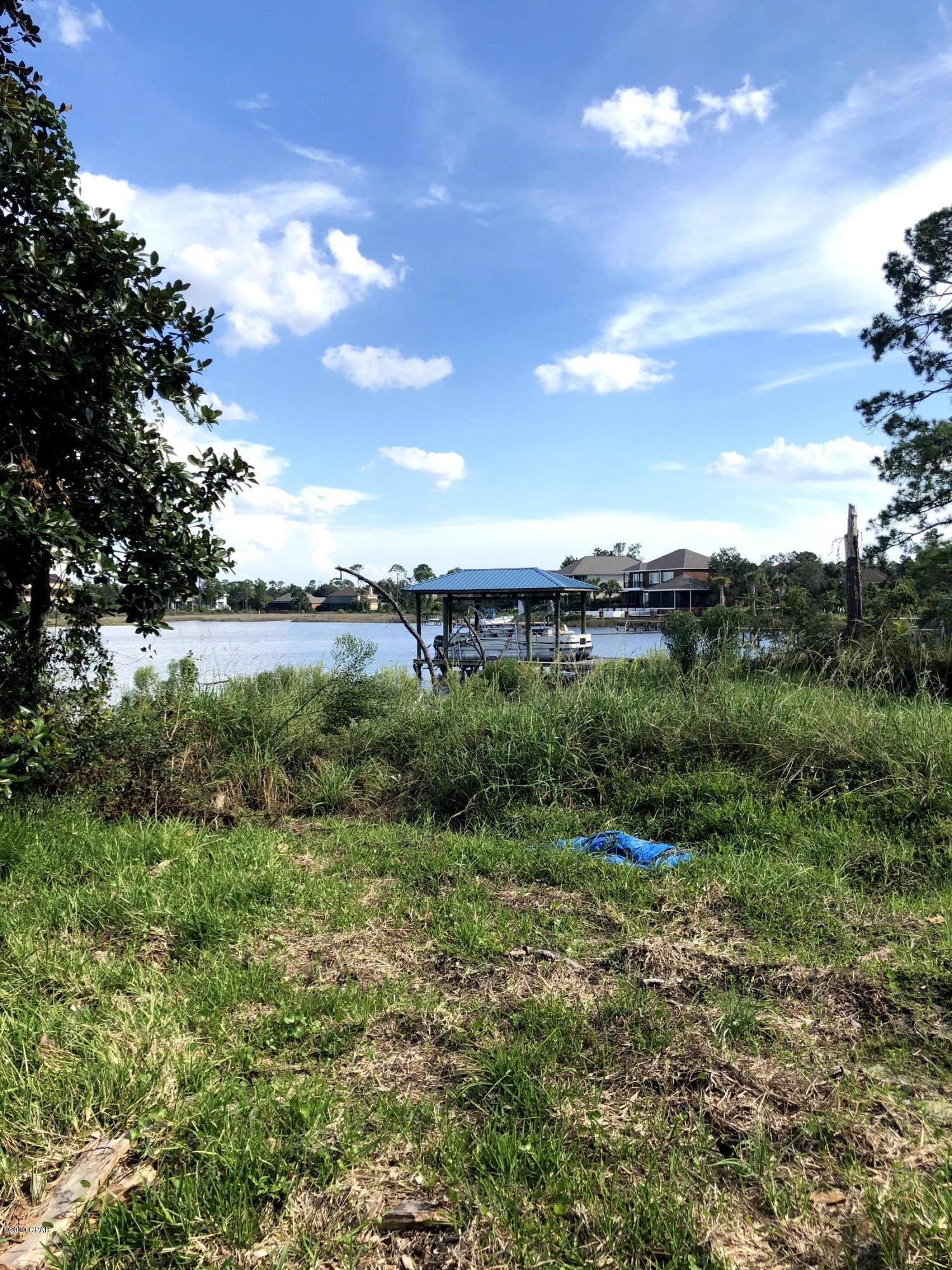 [No Recorded Subdiv] - Land