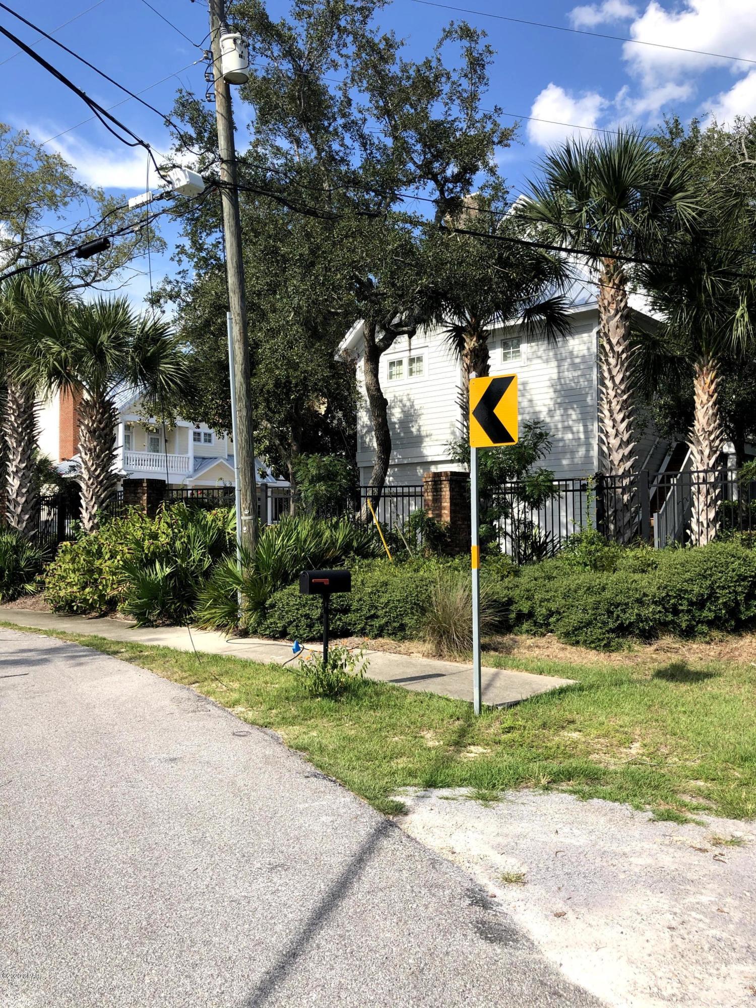 [No Recorded Subdiv] - Land