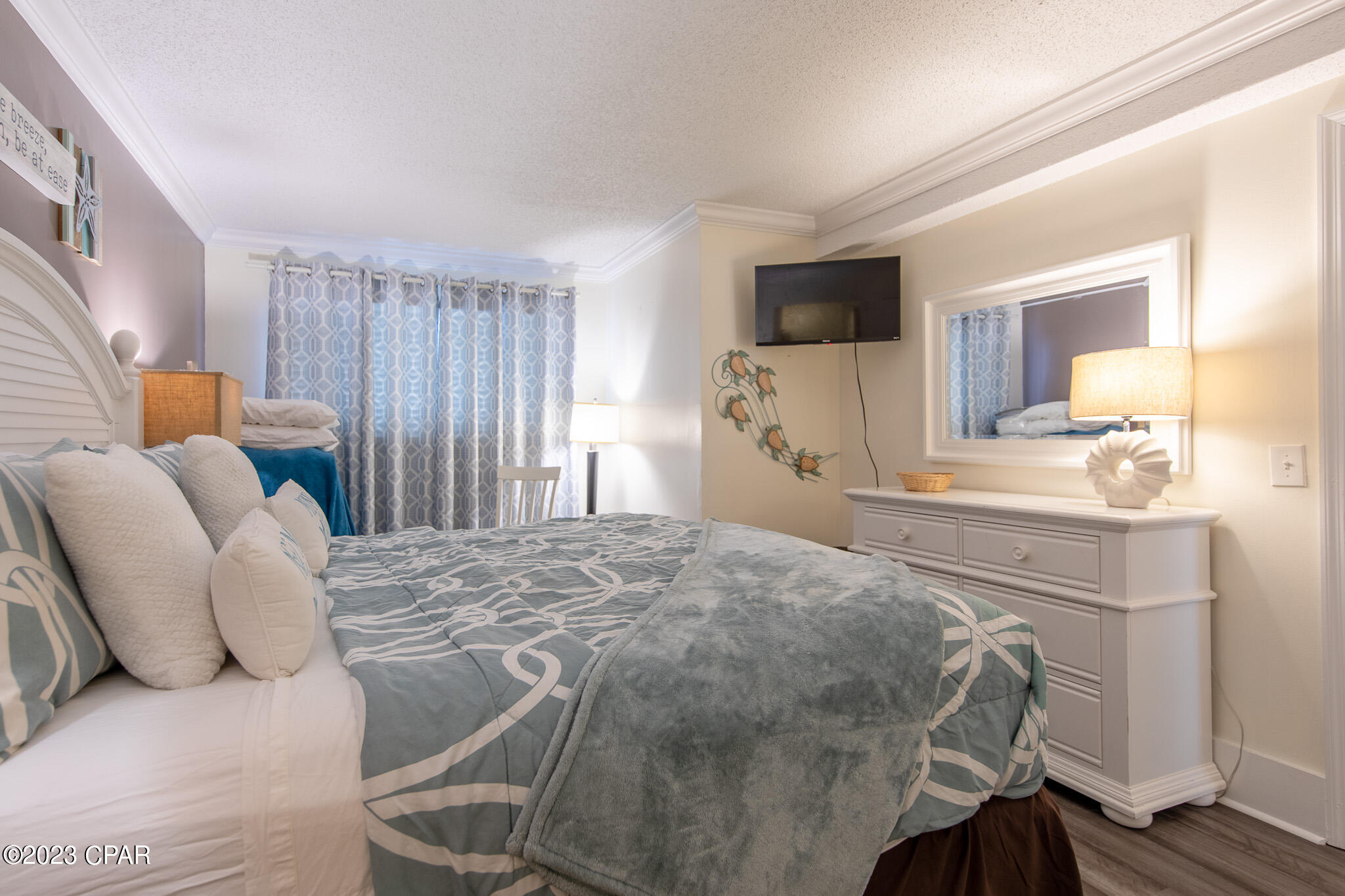 The Summit - Residential