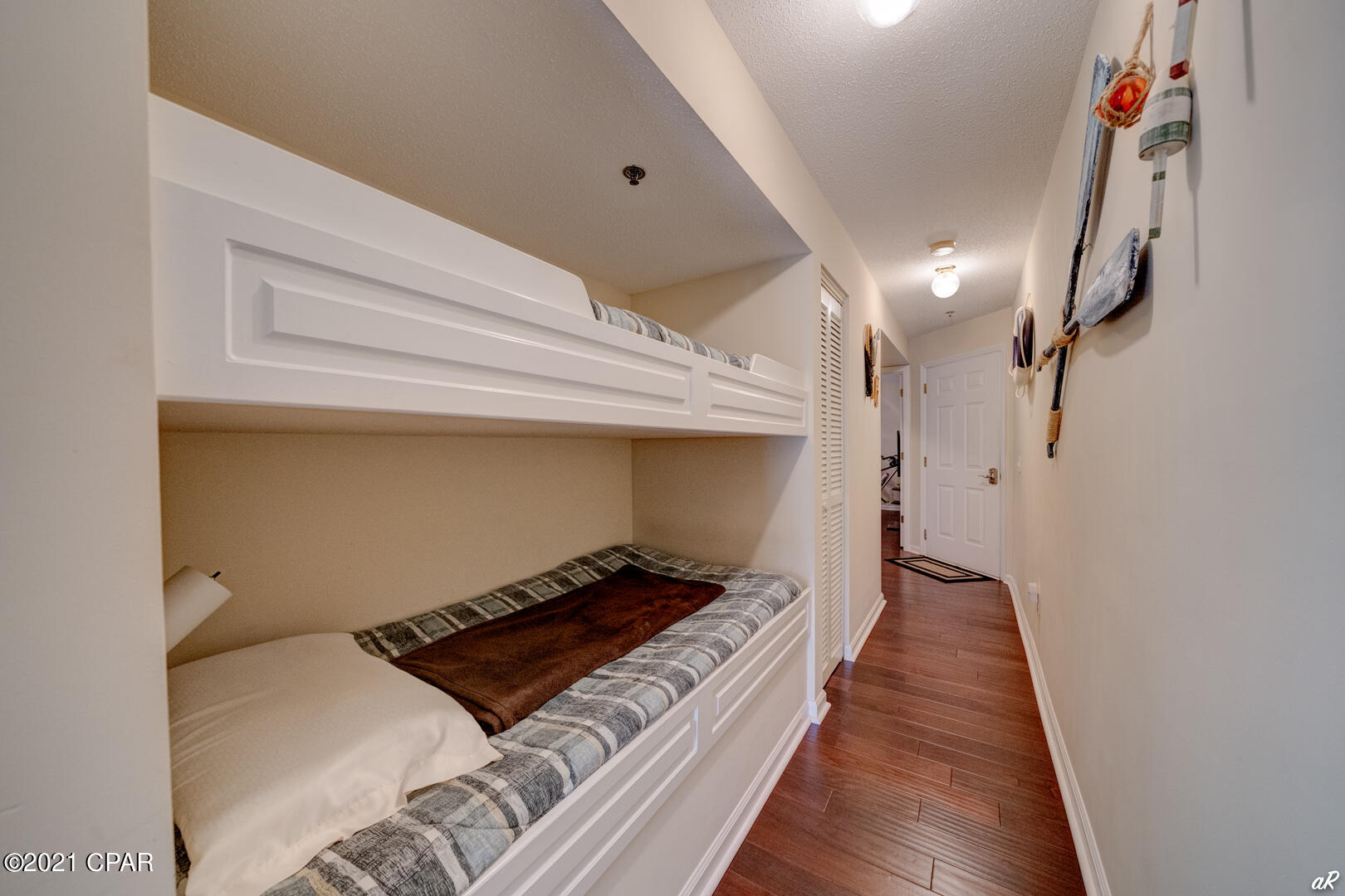 Horizon South XX - Residential