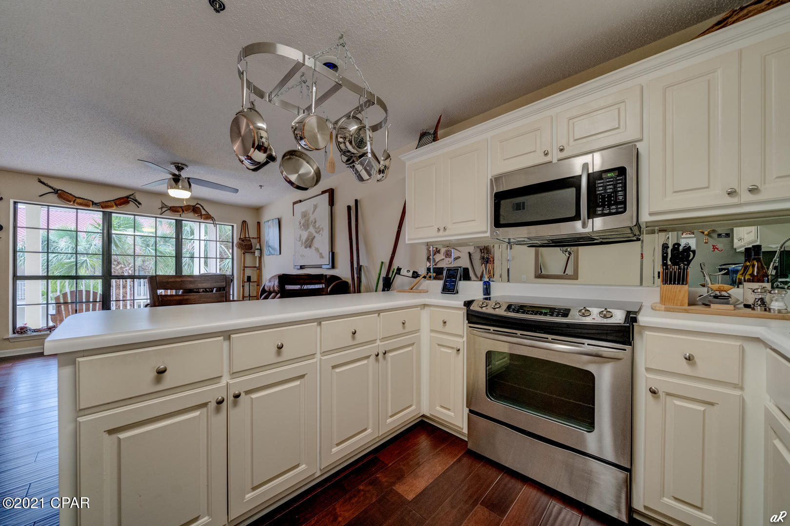 Horizon South XX - Residential