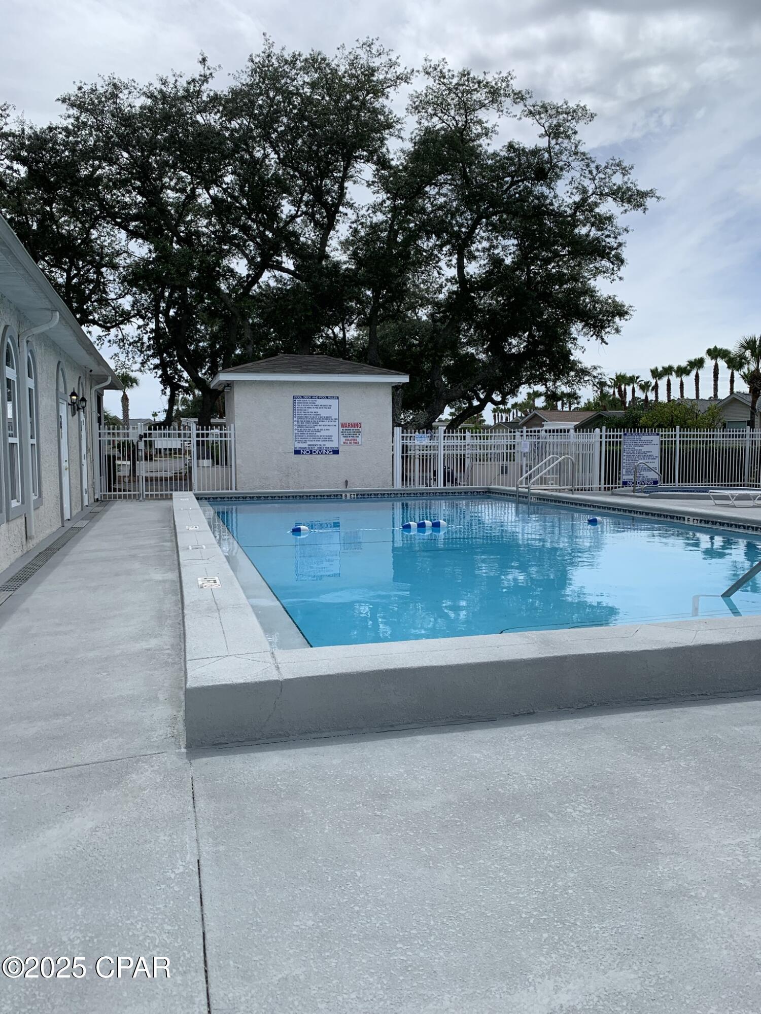 Emerald Pointe Resort - Residential Lease