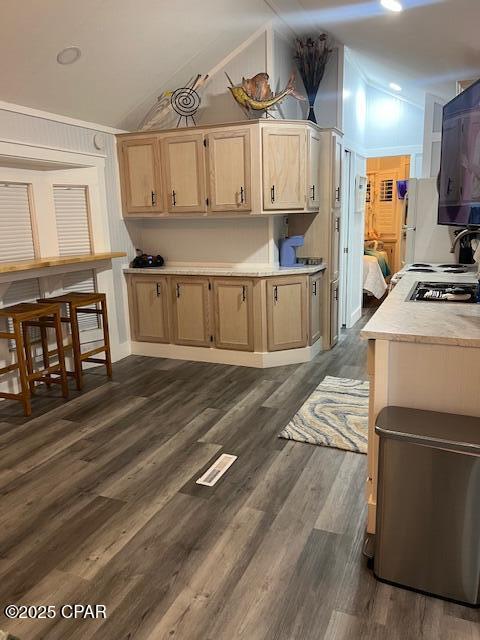 Emerald Pointe Resort - Residential Lease