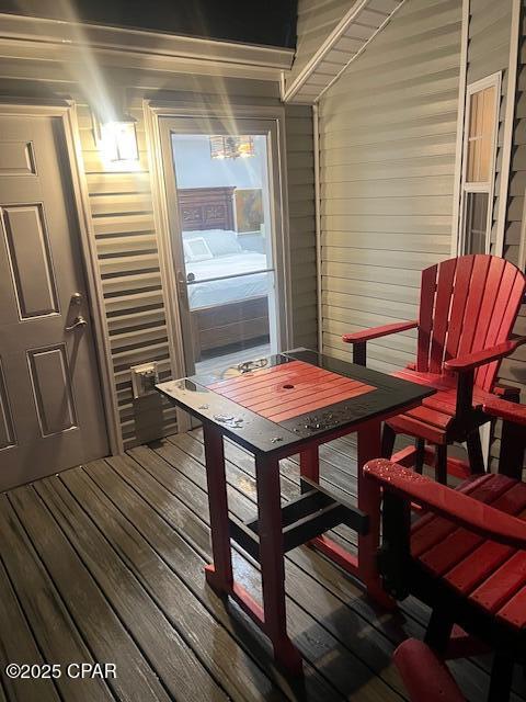 Emerald Pointe Resort - Residential Lease